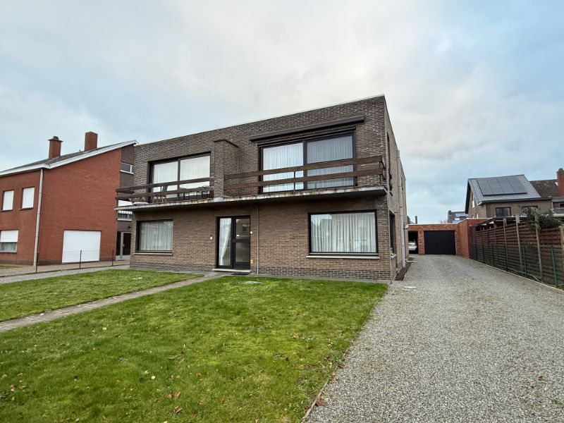 Gelijkvloers appartement met garage te huur. foto 11