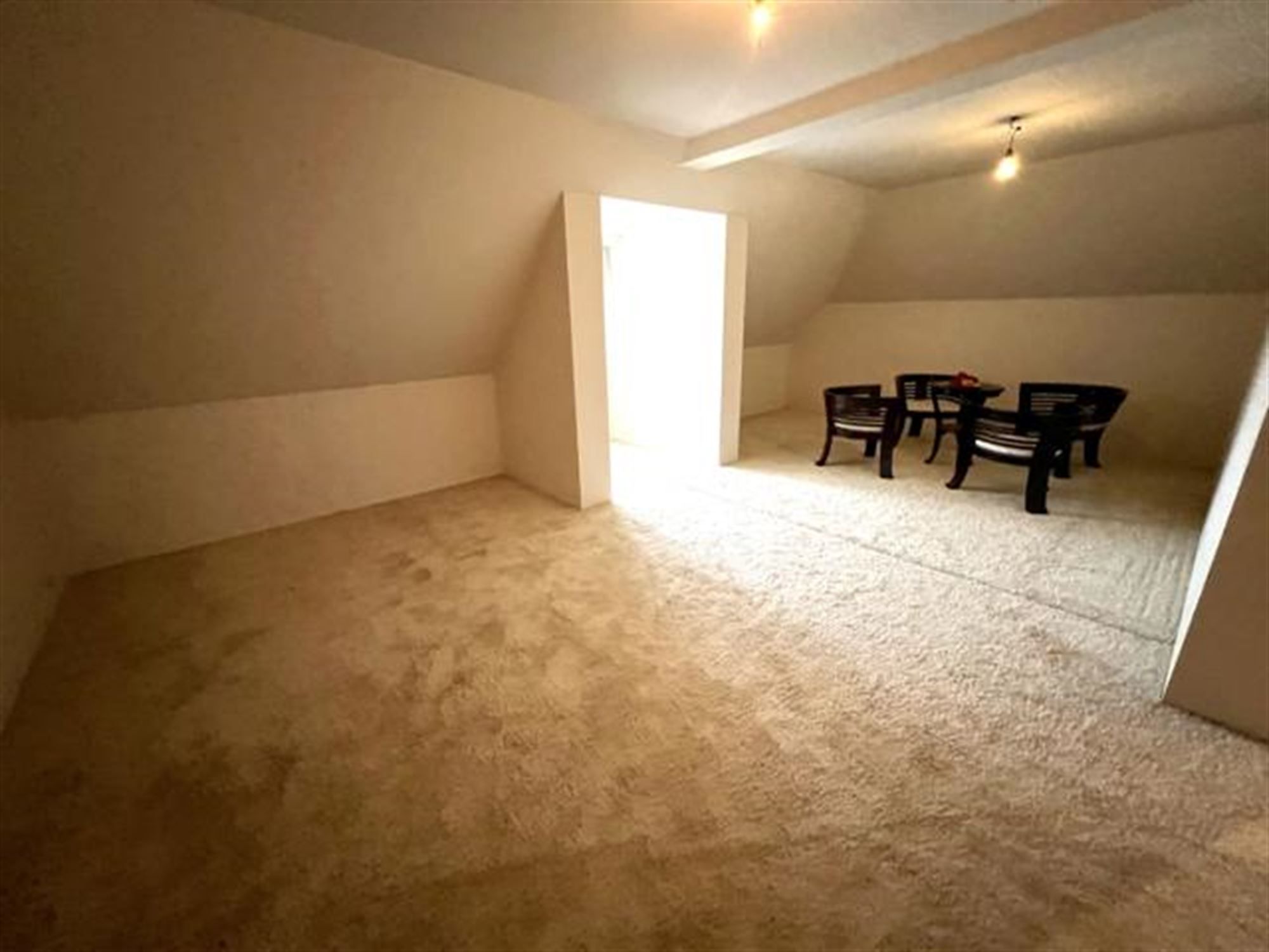 Prachtige villa met 9 slaapkamers en buitenzwembad foto 38