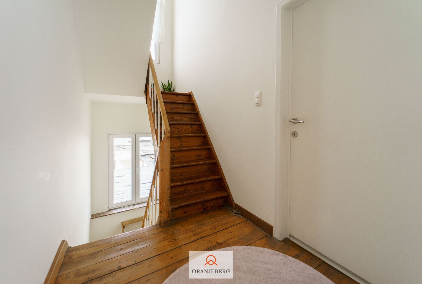 Ruime gerenoveerde woning nabij de Visserij foto 29