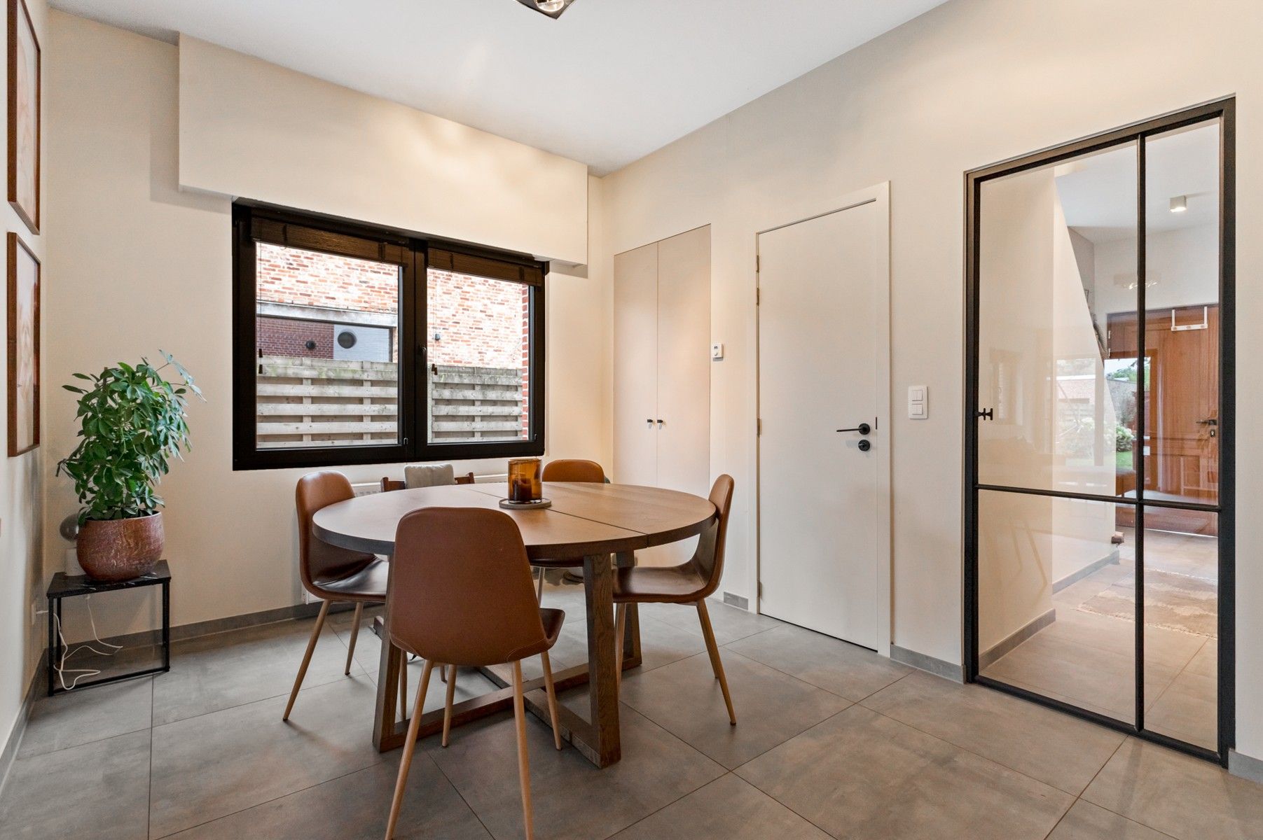 Charmant, stijlvol en hedendaags wonen op toplocatie foto 11