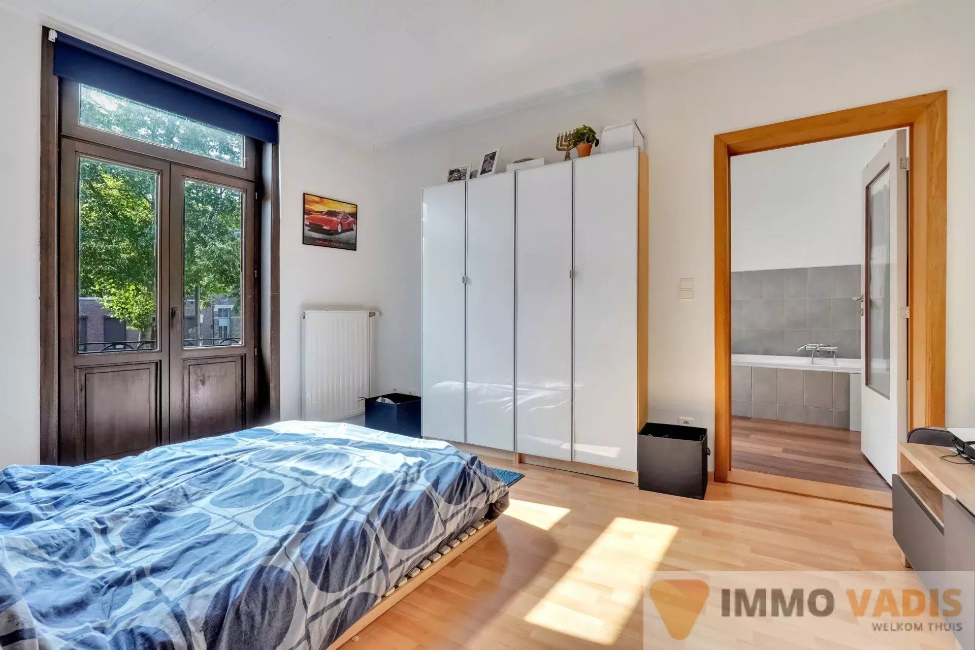 Stadswoning met garage, 2 slaapkamers en 2 badkamers, op een toplocatie in het centrum. Een verborgen parel in het hart van de stad. foto 17