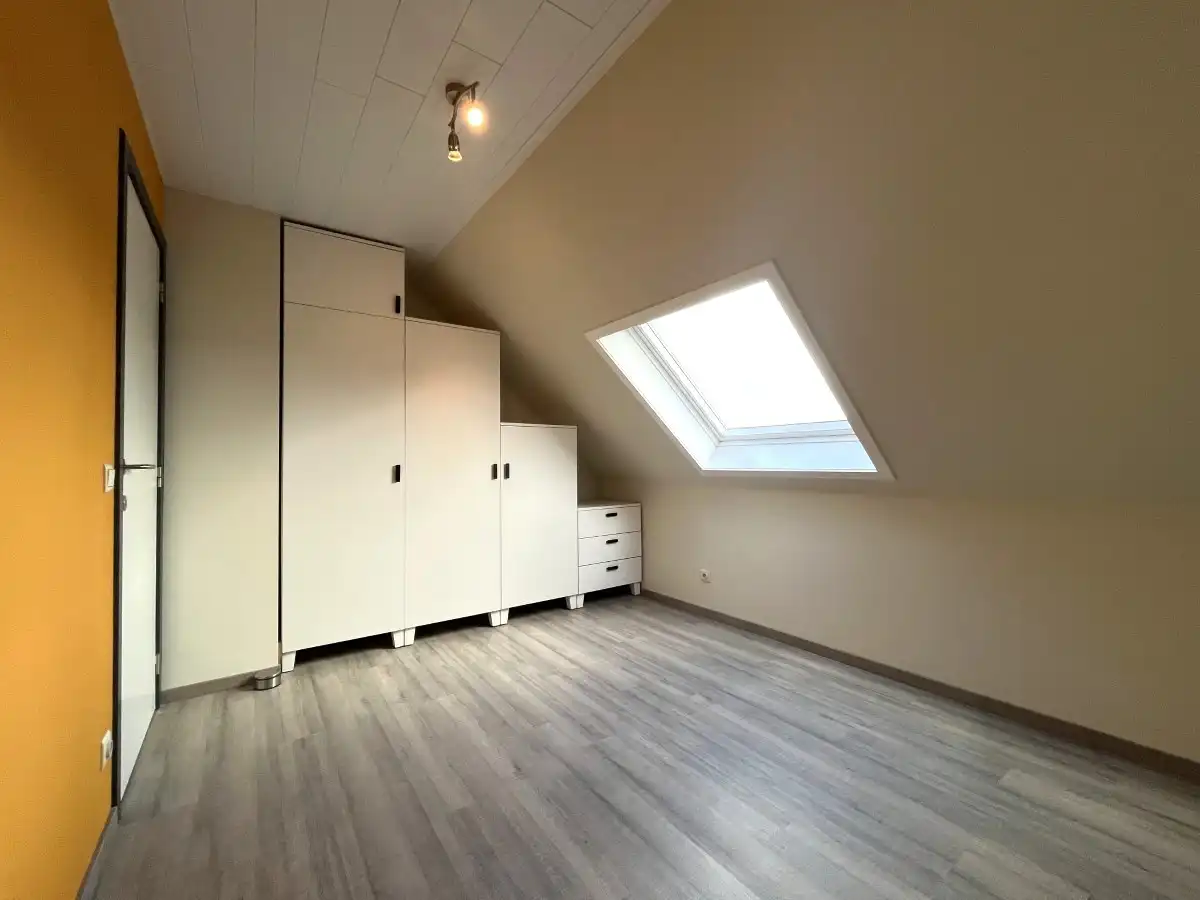 Moorslede - Ruime halfopen bebouwing in het centrum foto 12