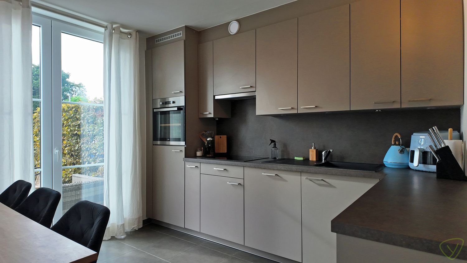 Zonovergoten gelijkvloersappartement in het centrum van Kaprijke! foto 6