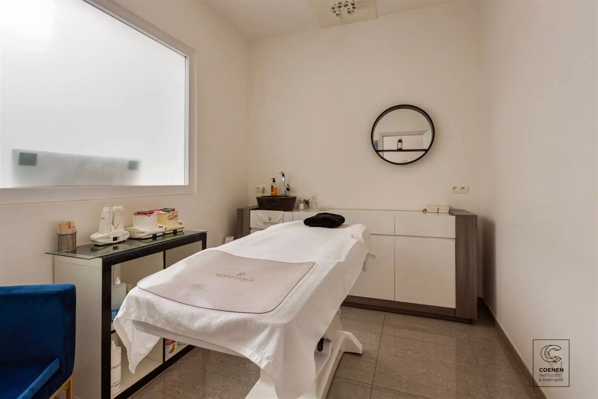 Prachtige handelsruimte met een bruikbare oppervlakte van 355 m² op een SCHITTERENDE locatie te Berchem! foto 16