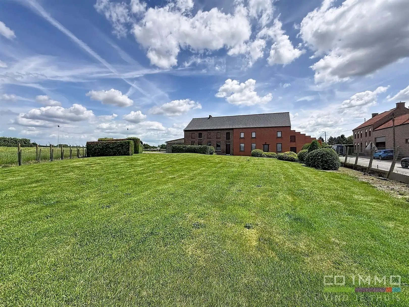 Voormalige hoeve met aanbouw en tuin, 26a 01ca foto 32