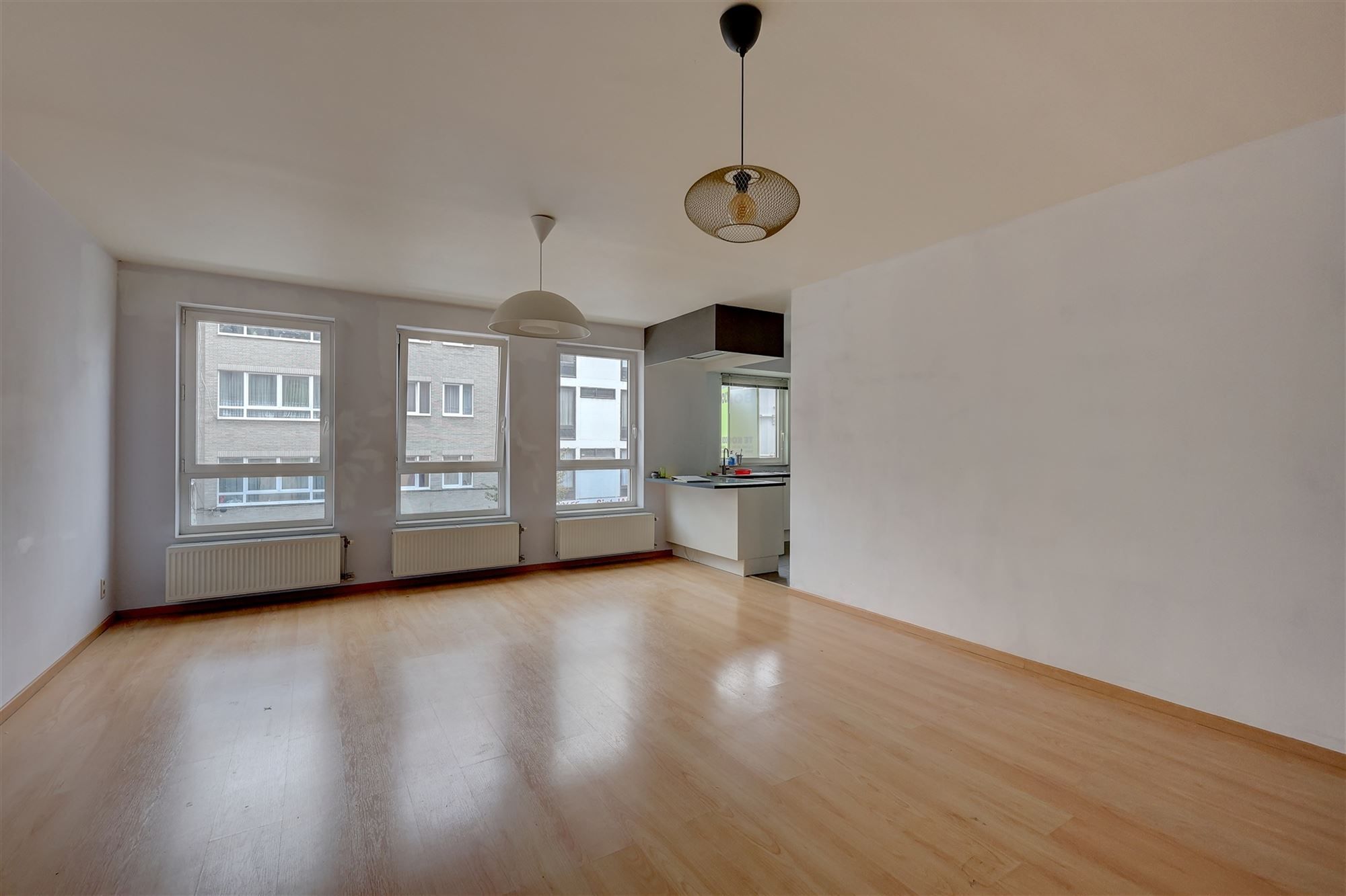 Ruim instapklaar appartement met 2 slaapkamers en 2 badkamers en terras van ca 30 m² foto 5