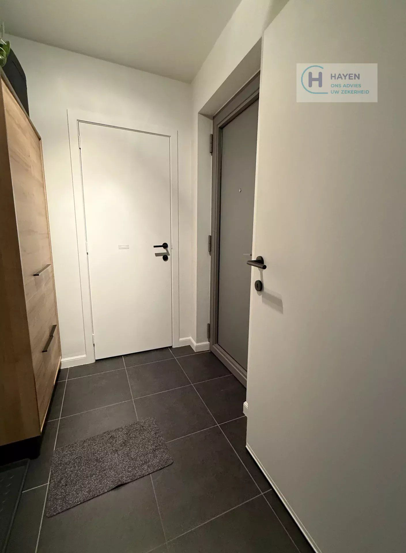 Ruim Appartement in Borgloon Beschikbaar vanaf April 2026 foto 3