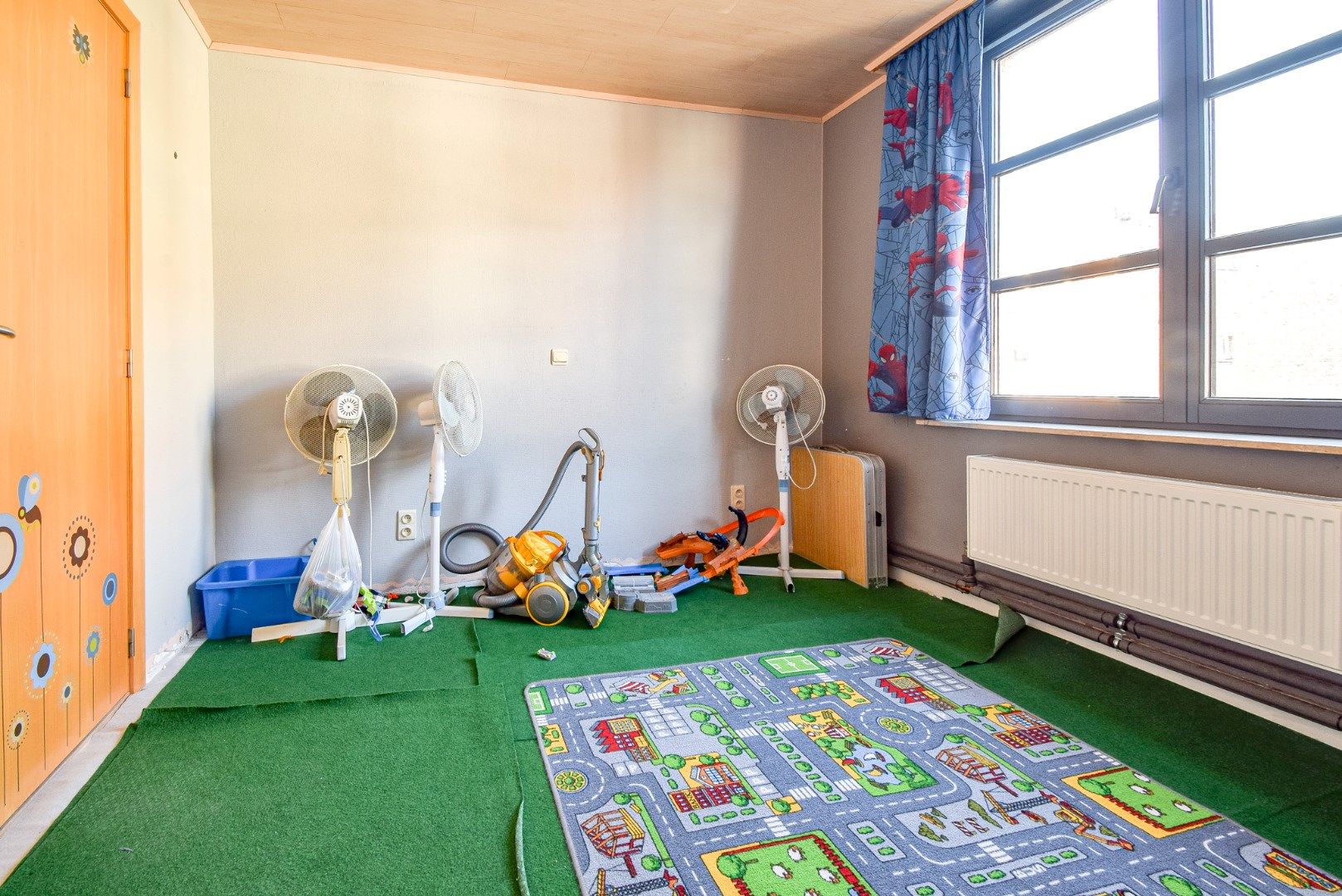 Woning met 5 slaapkamers en handelsmogelijkheid nabij centrum Gistel foto 12