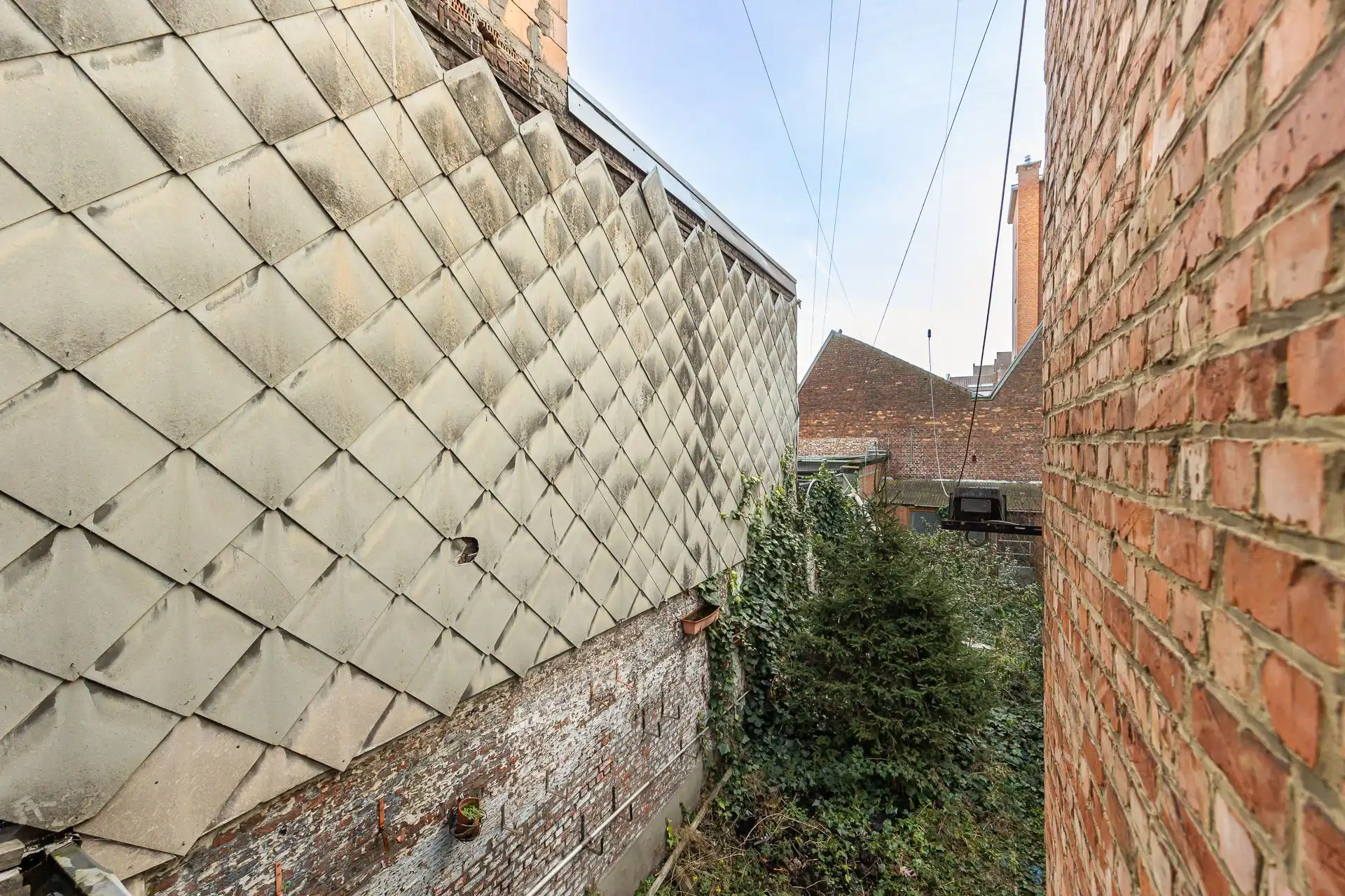 Te renoveren eengezinswoning met 2 slaapkamers en stadstuin foto 18