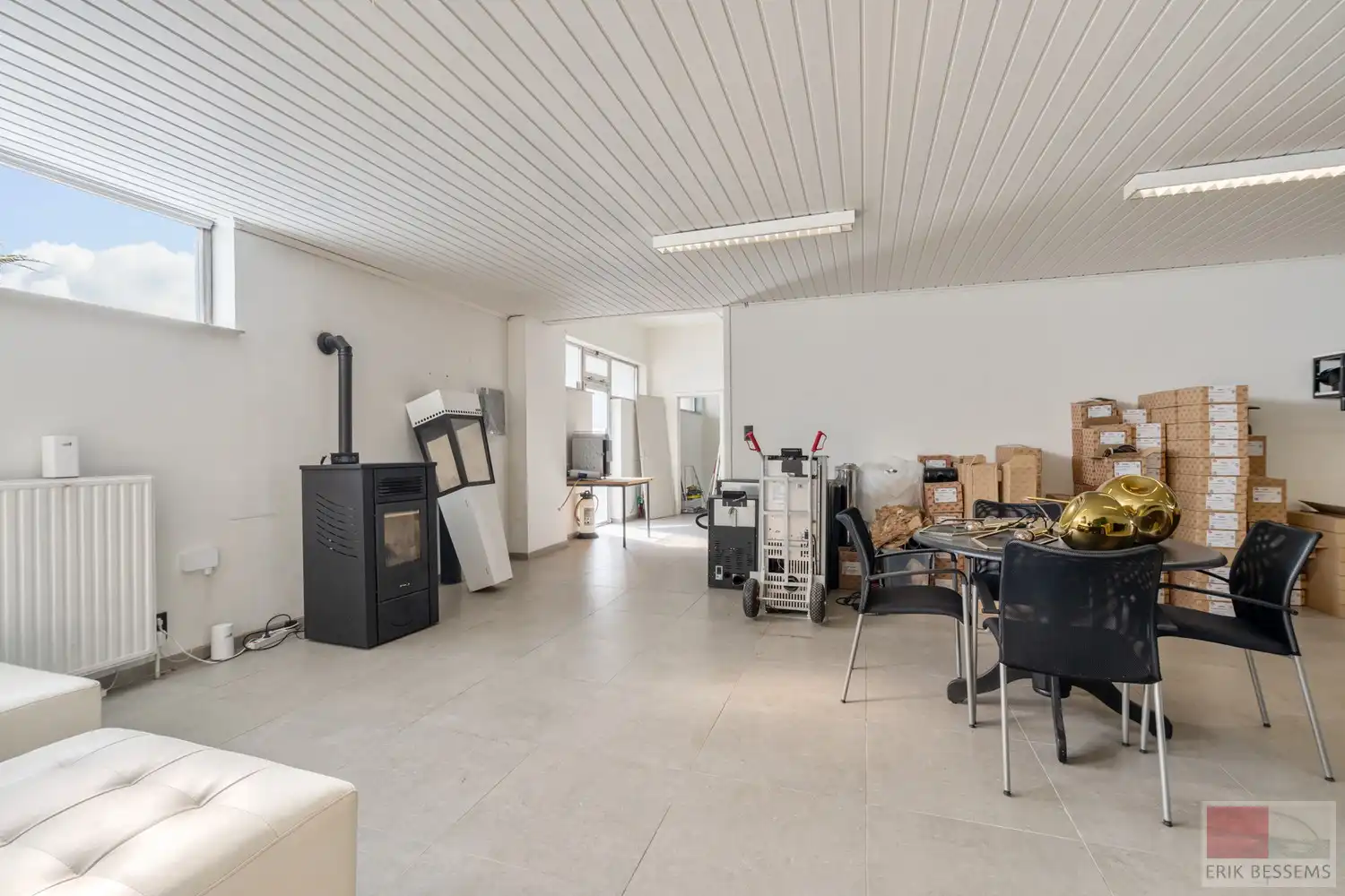 Leuk en verzorgd handelspand met potentie! foto 9