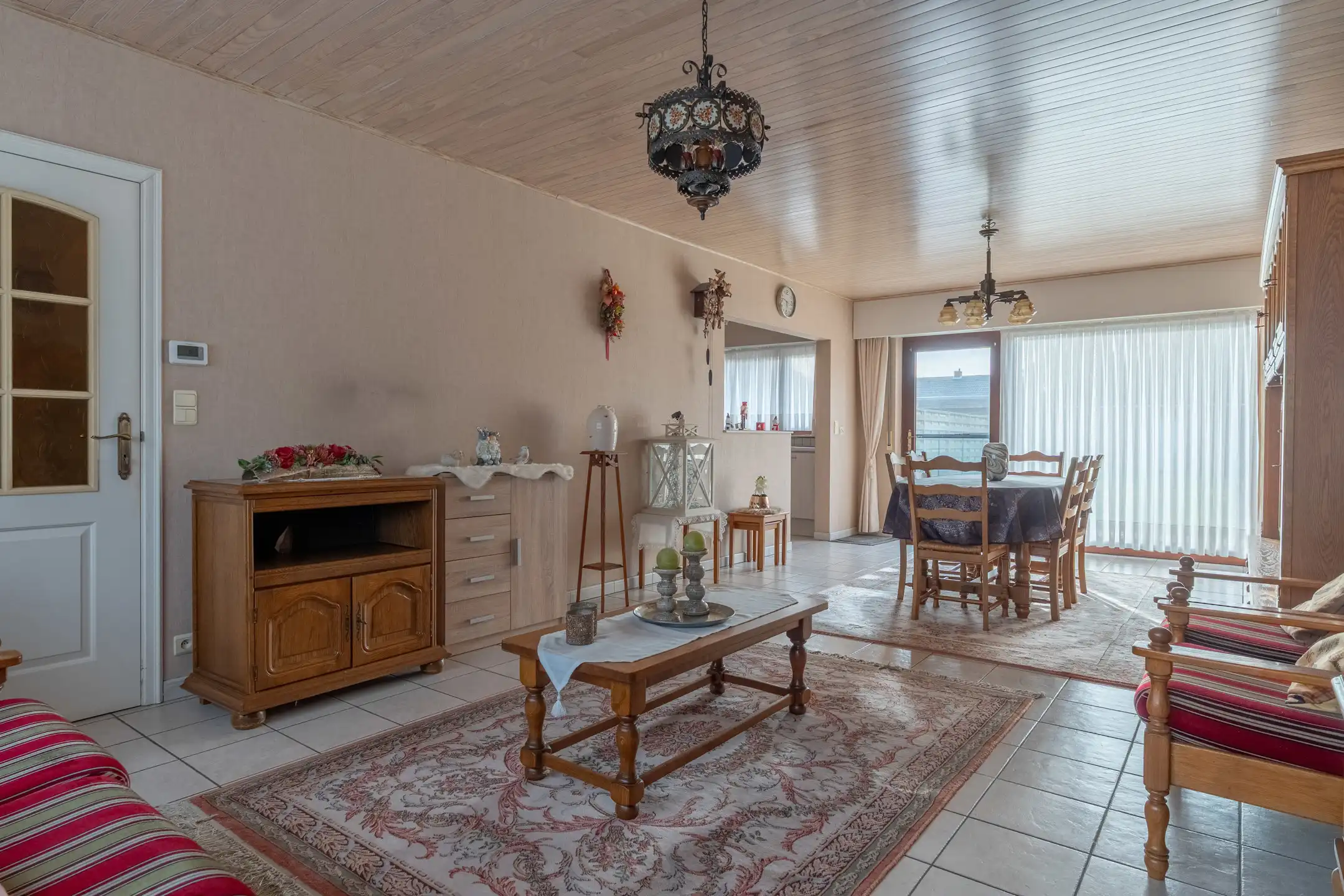 Zeer gunstig gelegen woning met 3 slpks en dubbele garage foto 5