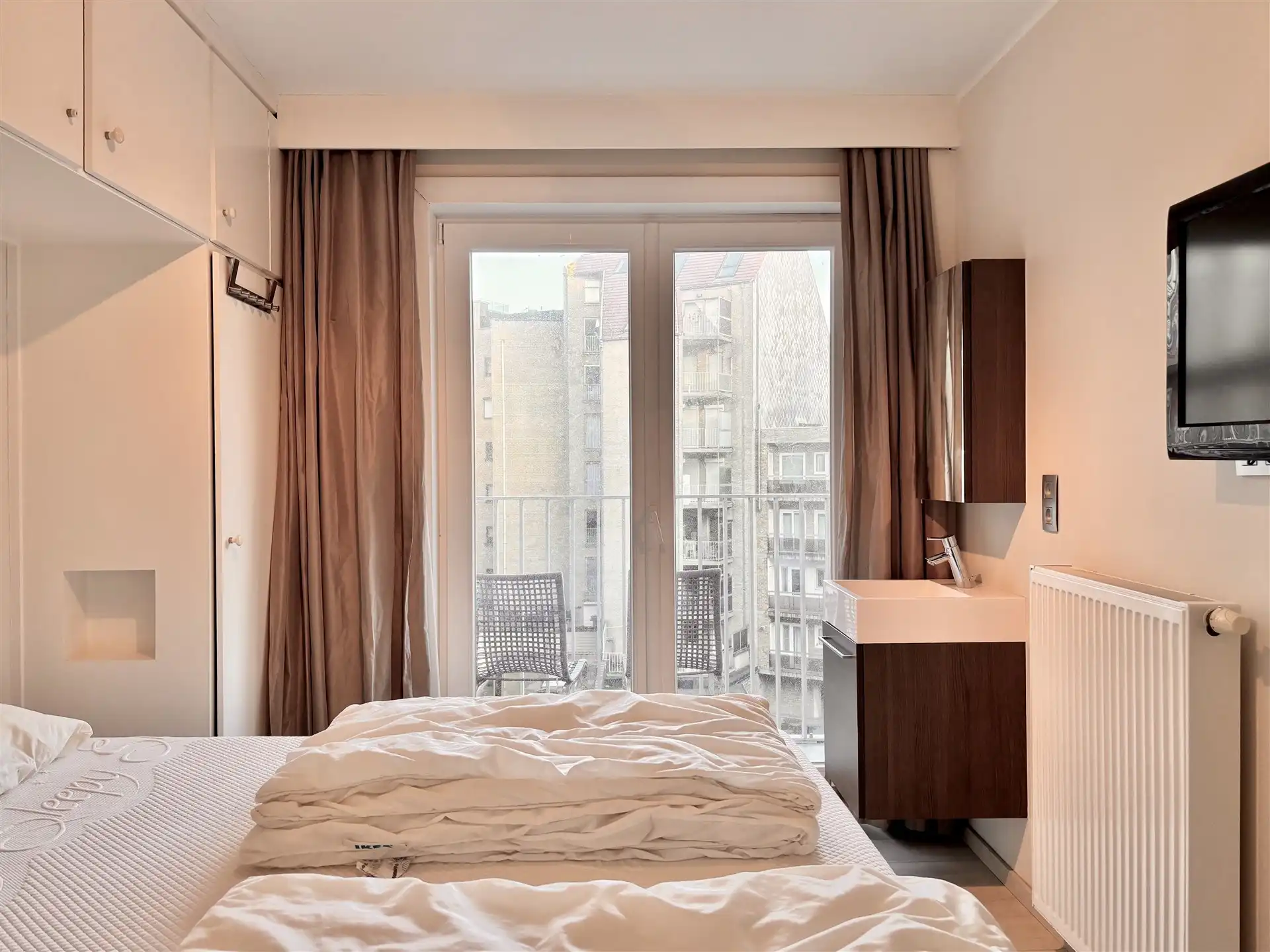 Lichtrijk appartement met zeezicht foto 8