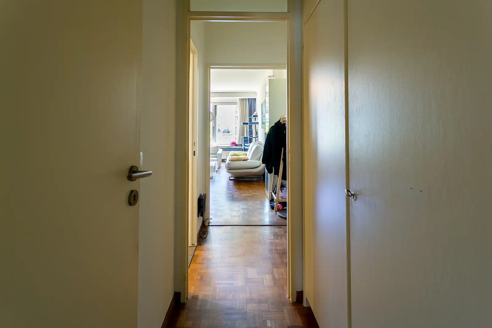 Gemeubeld appartement op centrale locatie! foto 14