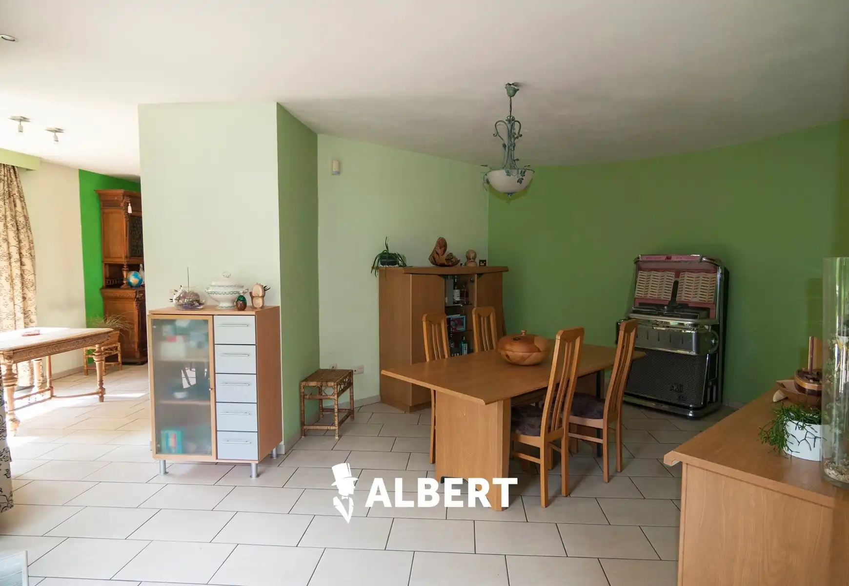  Eengezinswoning van 201m² op groot perceel  in Diepenbeek! foto 11