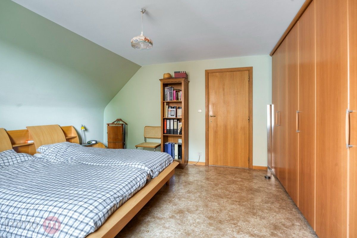 Prachtige villa (open bebouwing) met adembenemend uitzicht in rustige omgeving met 5 slaapkamers. foto 21