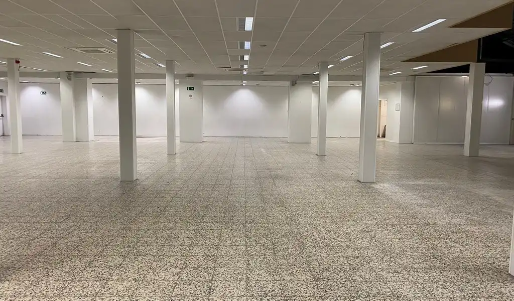 Handelspand te huur op zichtlocatie vlakbij station Oudenaarde foto 6