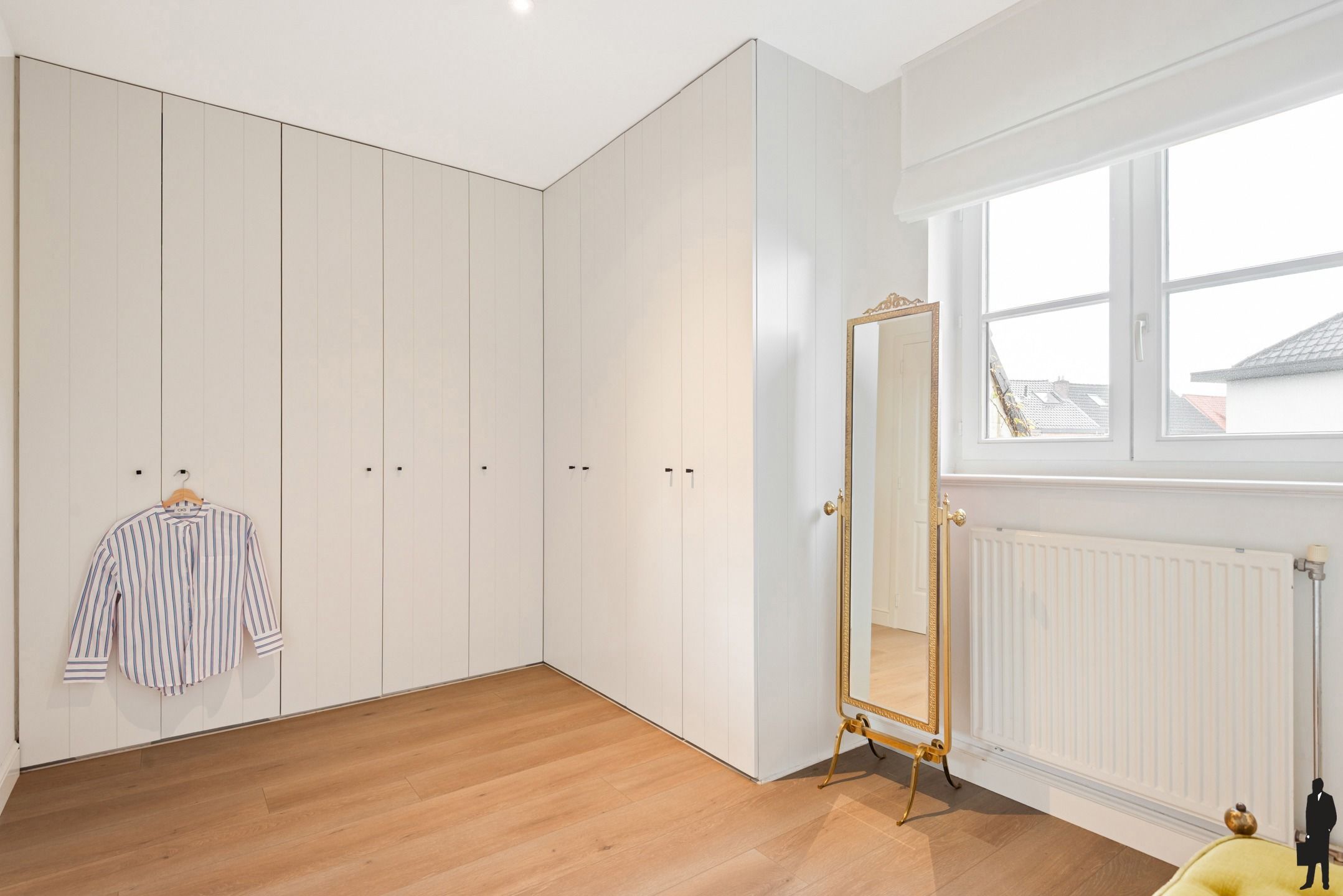 Prachtige villa met 5 ruime slaapkamers & veel parkeerplaats foto 16