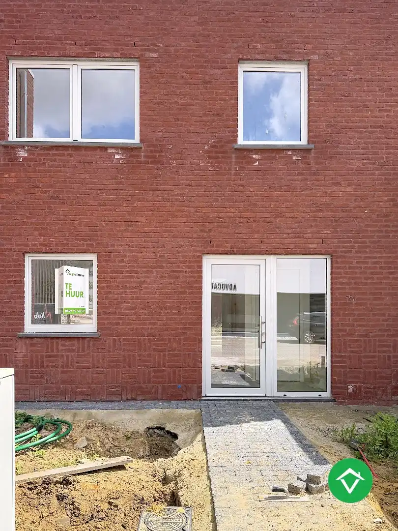 Nieuwbouwwoning met 3 slaapkamers en garage te Ichtegem foto 2