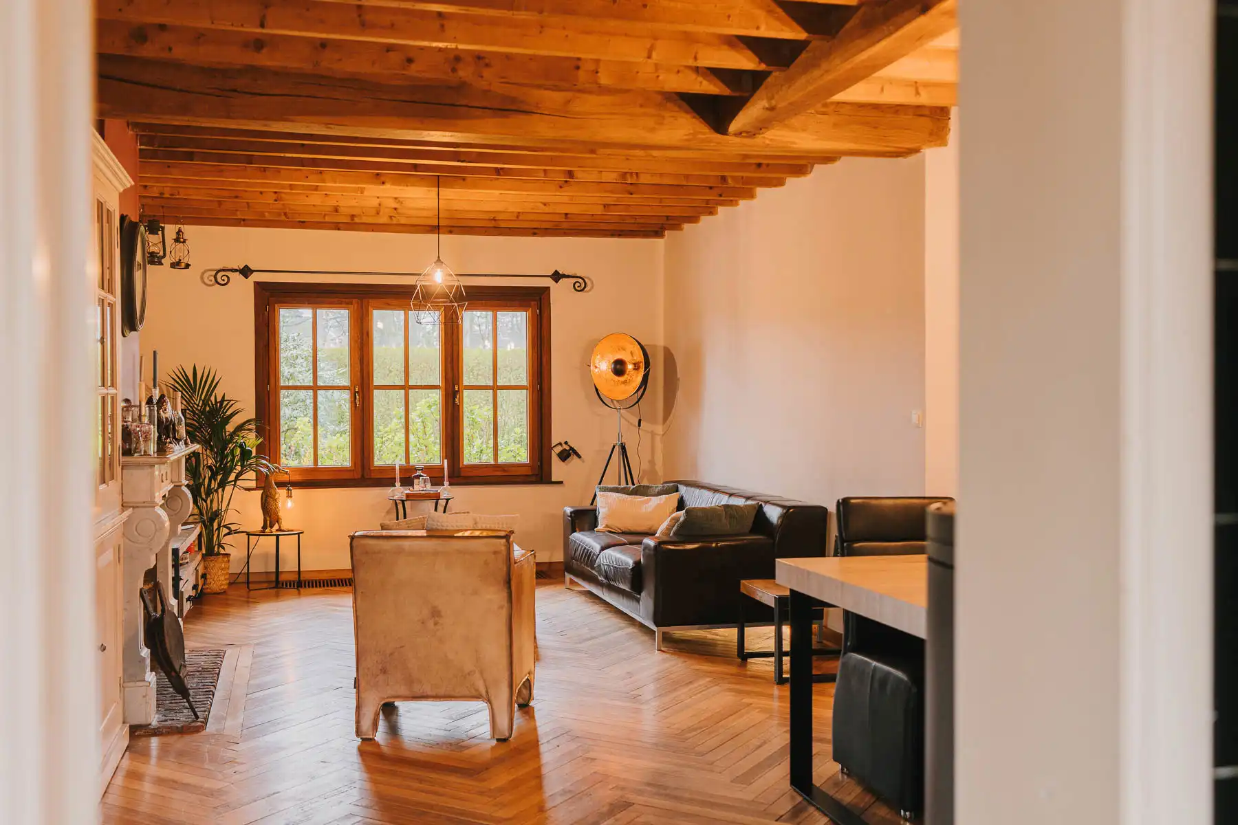 Unieke open bebouwing op een royaal perceel in het groen foto 12