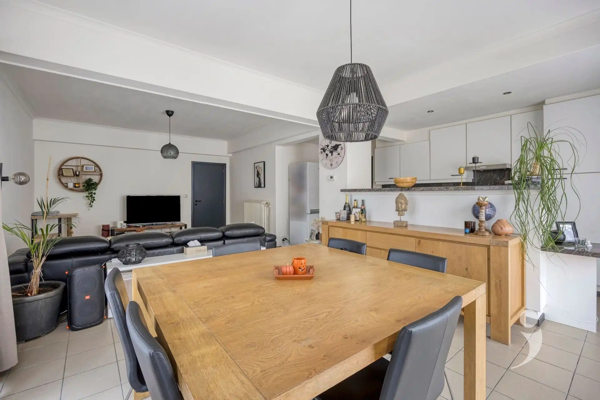 Ruim gelijkvloers appartement met 2 slaapkamers, binnenkoer en aparte inkom in Hombeek foto 9