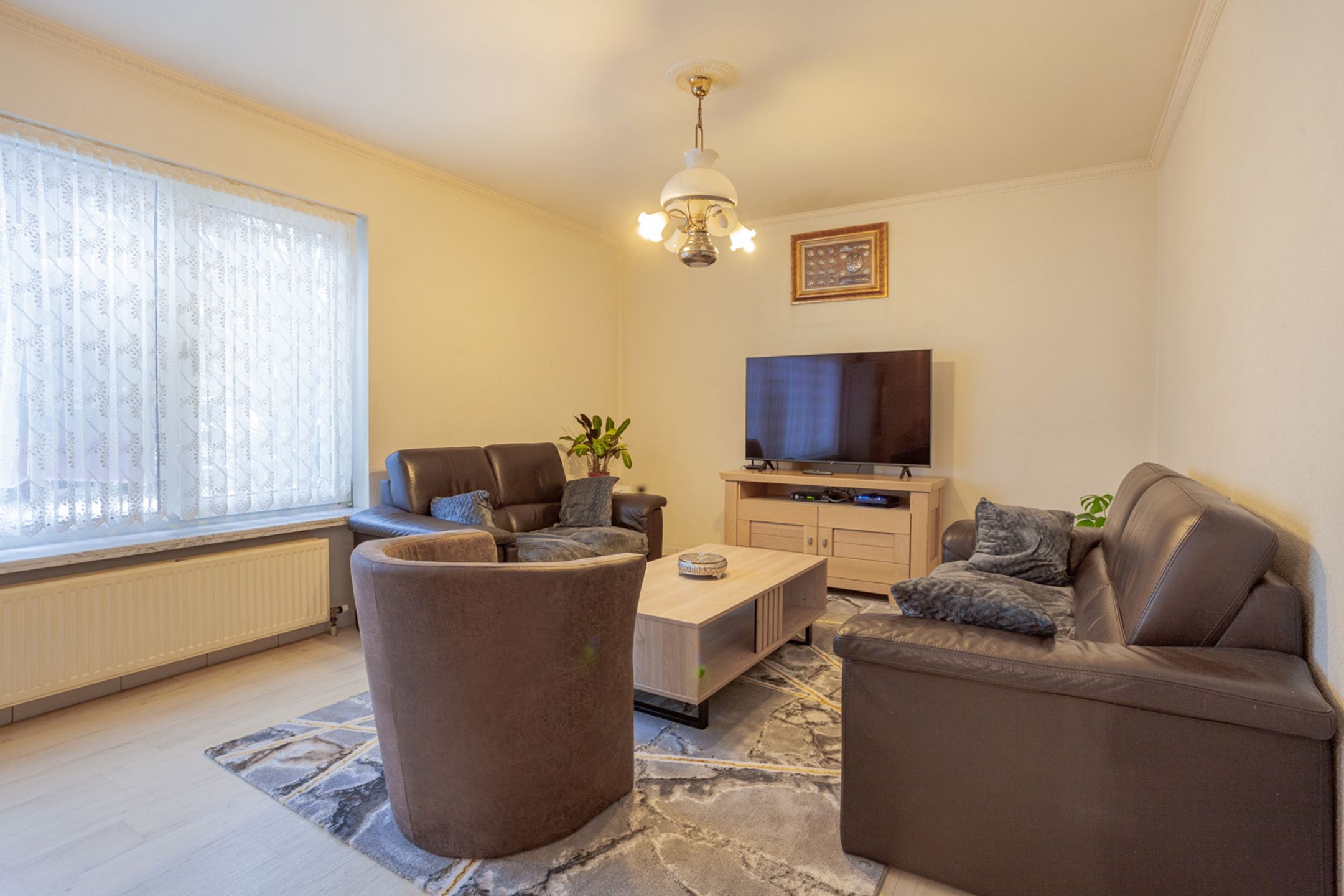 Instapklare woning met koer en EPC-label B foto 6