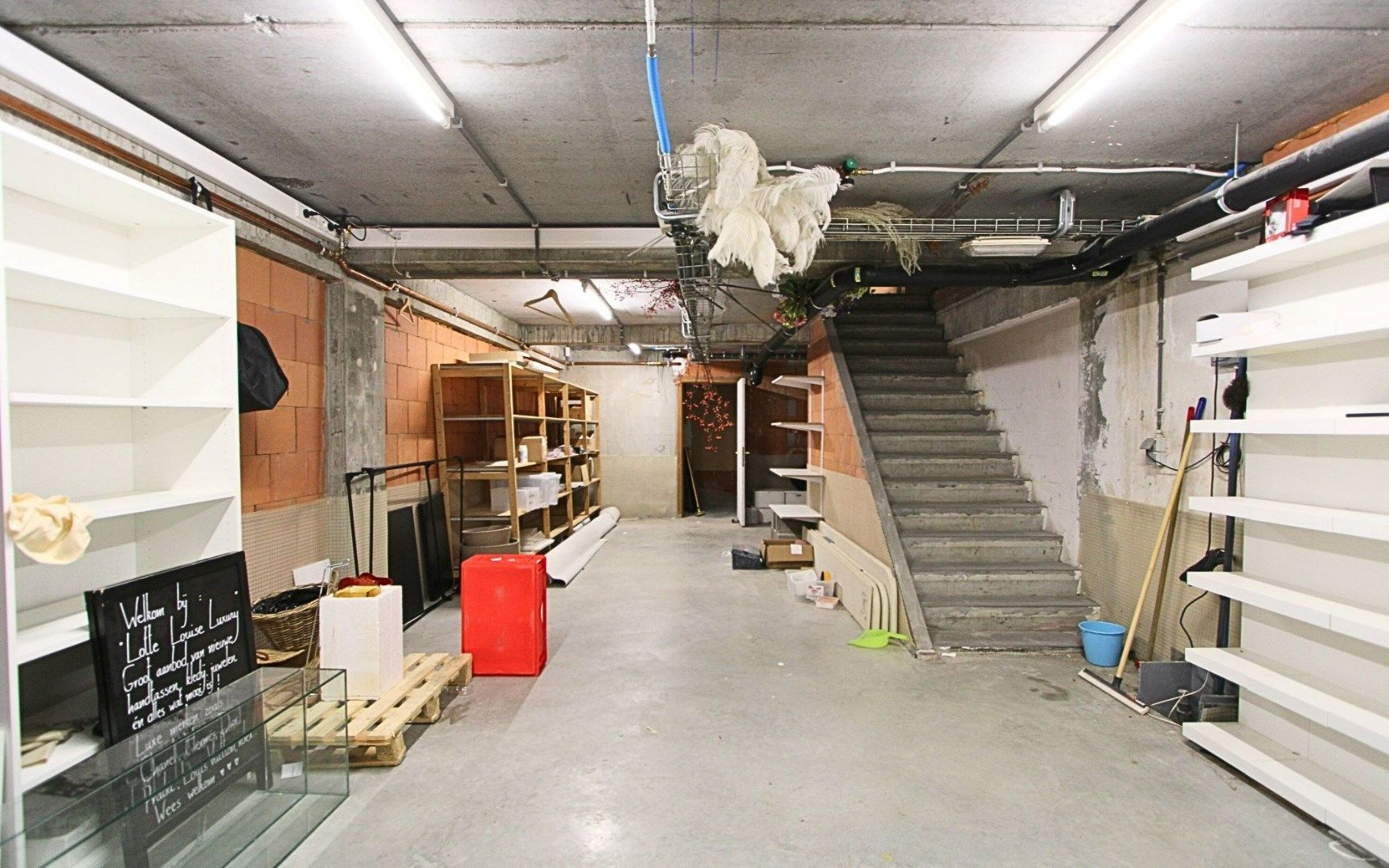 handelspand te huur Lippenslaan 210 foto 15
