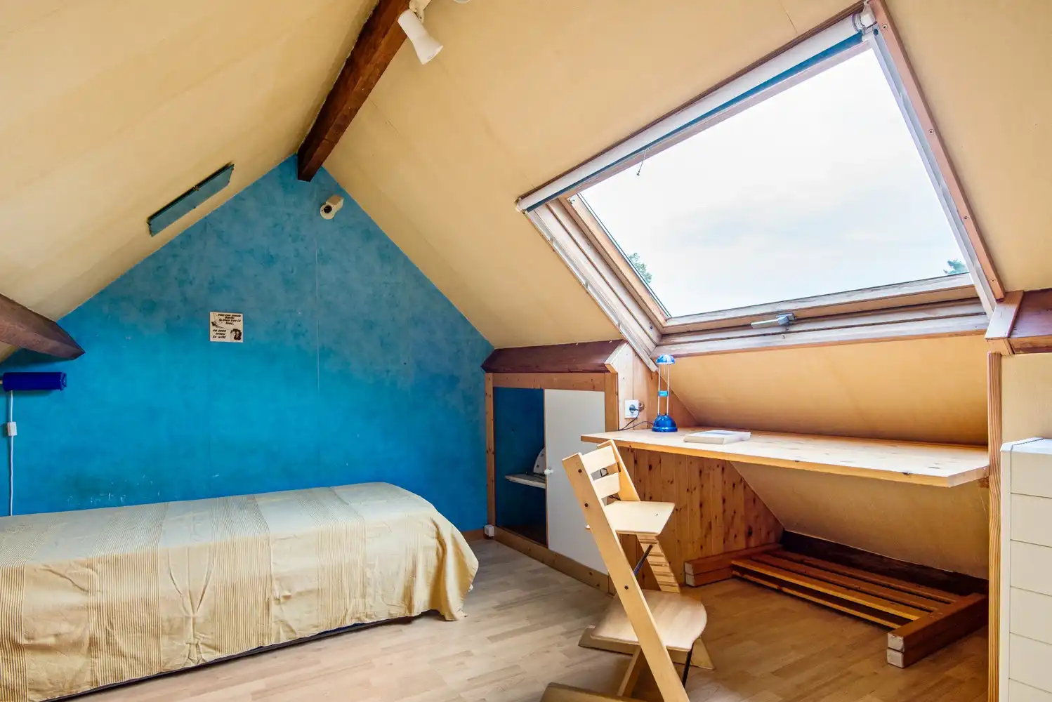 Ruime bel-etagewoning met vier slaapkamers op uitstekende locatie te Mortsel foto 25