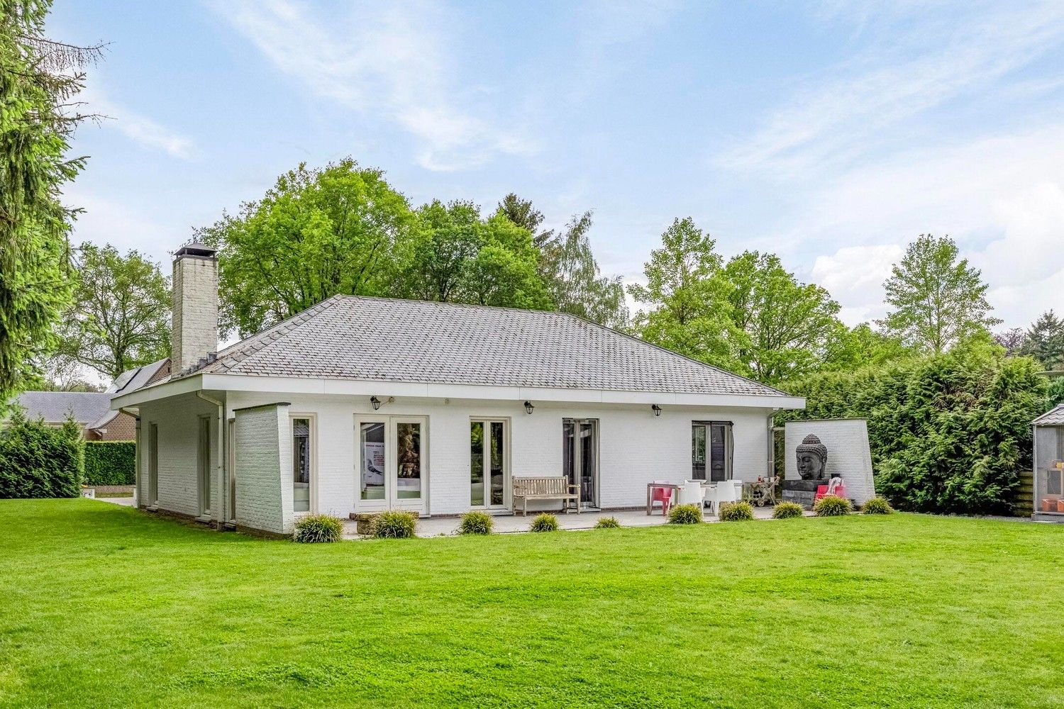 Uitzonderlijke villa met drie slaapkamers in een aangename, bosrijke omgeving te Dilsen-Stokkem! foto 13