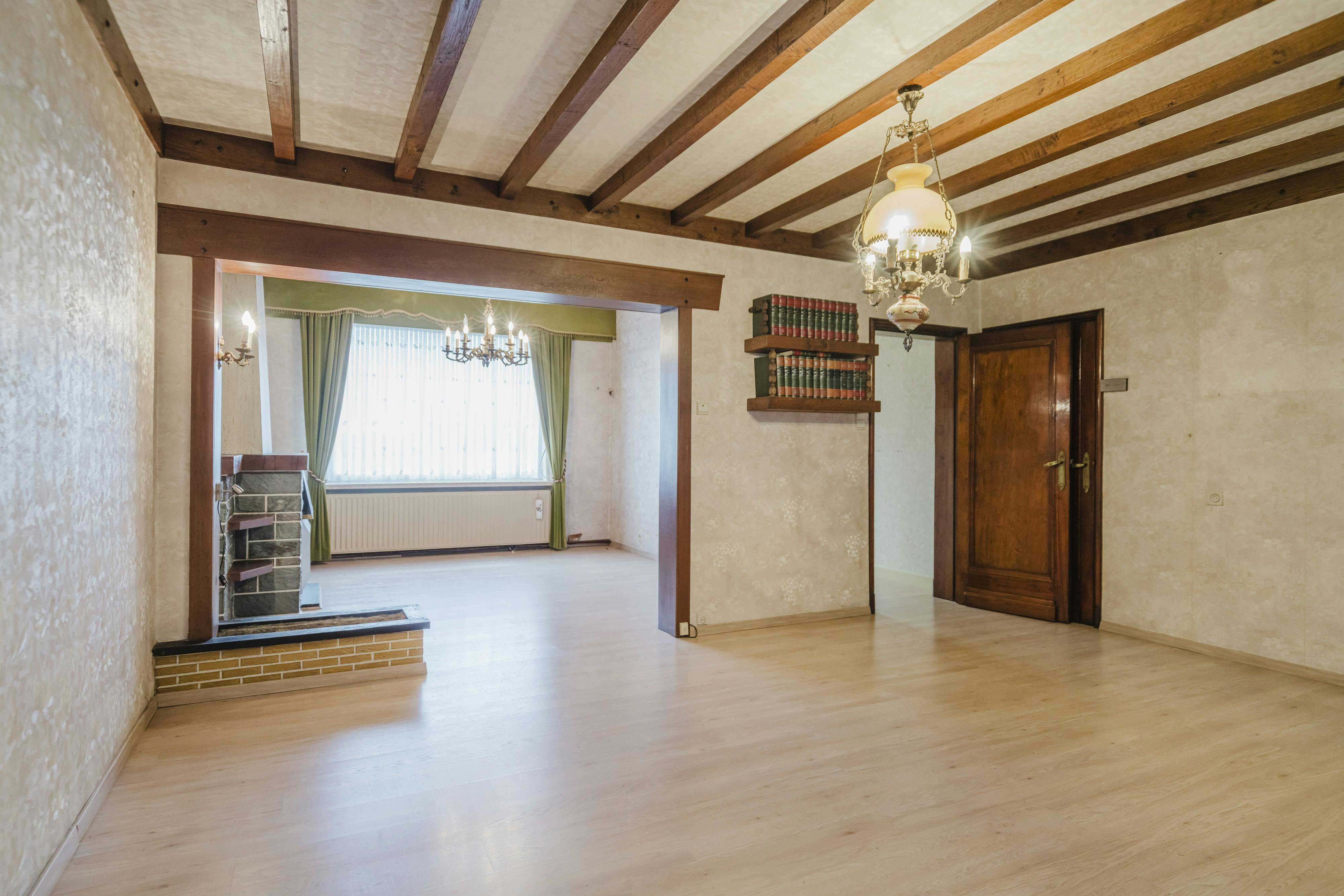 Te renoveren gezinswoning te koop Aalbeke/Kortrijk foto 6