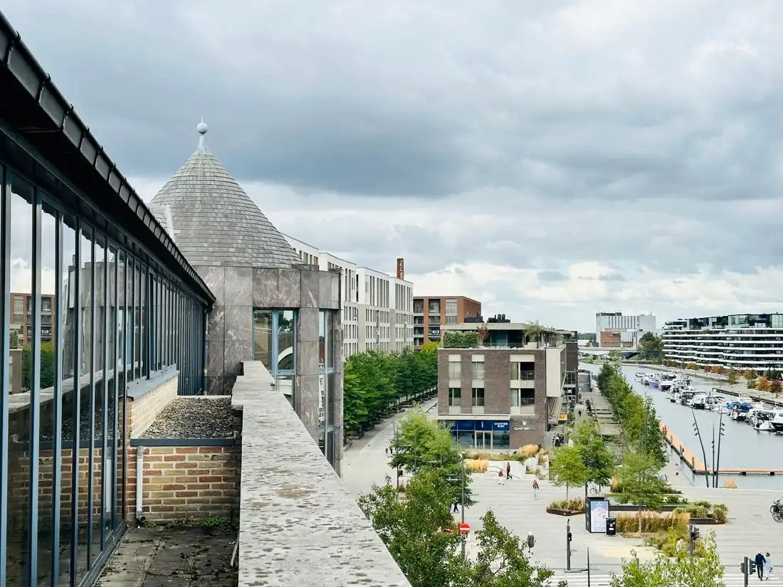 Iconisch kantorencomplex of commerciële ruimte te Hasselt centrum foto 10