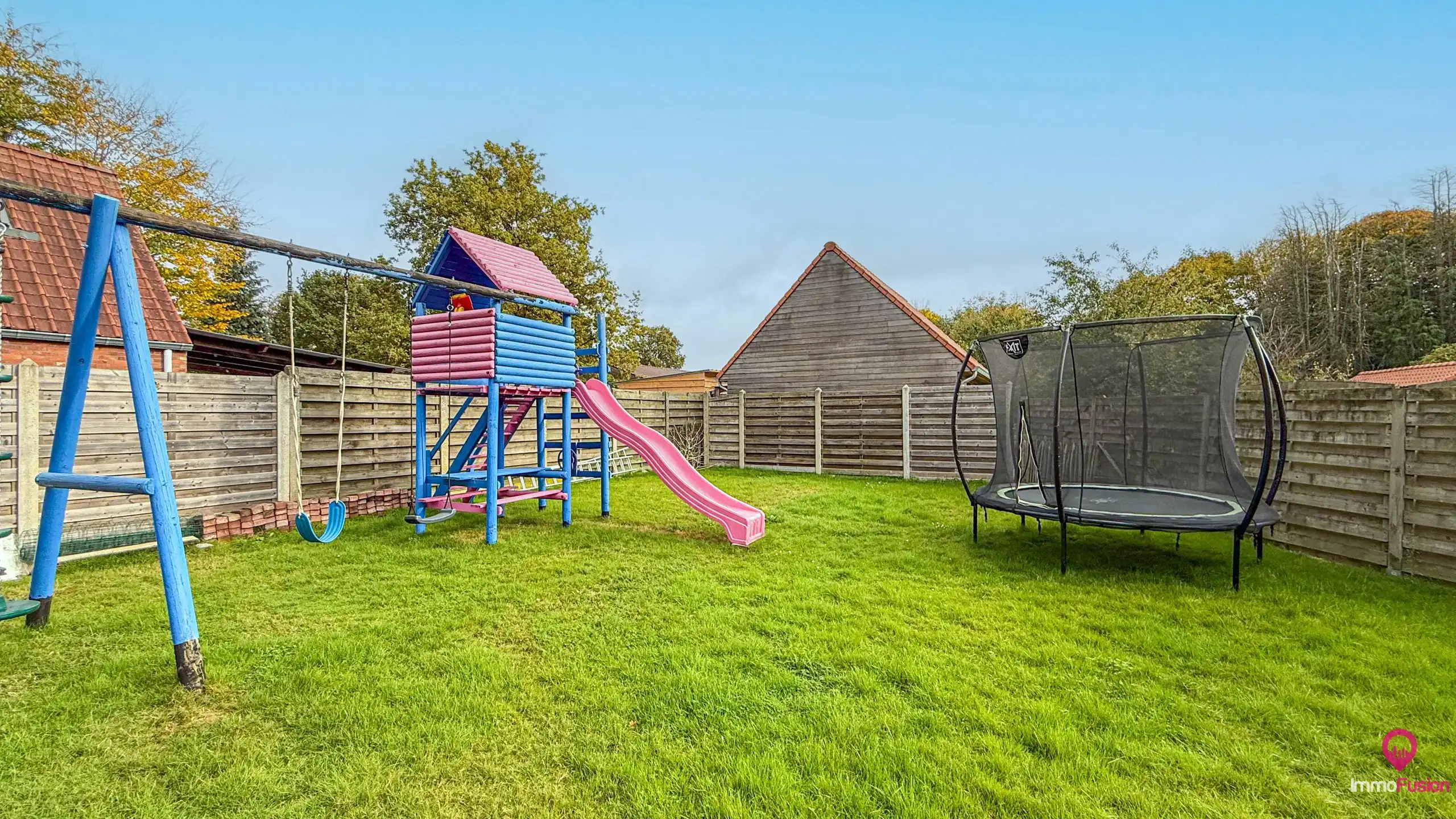 Gerenoveerde woning met veel ruimte en 6 slaapkamers! foto 41