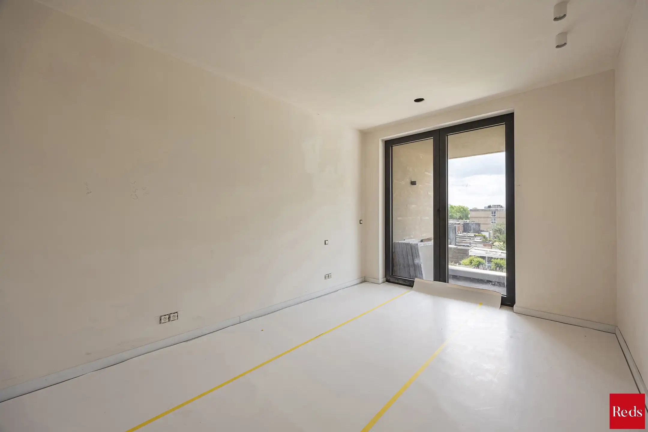 Luxe nieuwbouw 2 slpk met 2 terrassen incl autostaanplaats foto 15