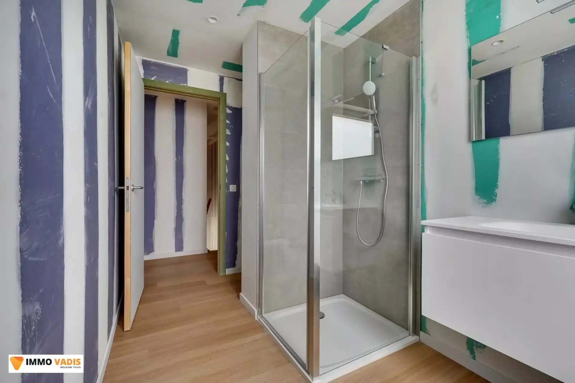 Moderne, energiezuinige halfopen bebouwing foto 10