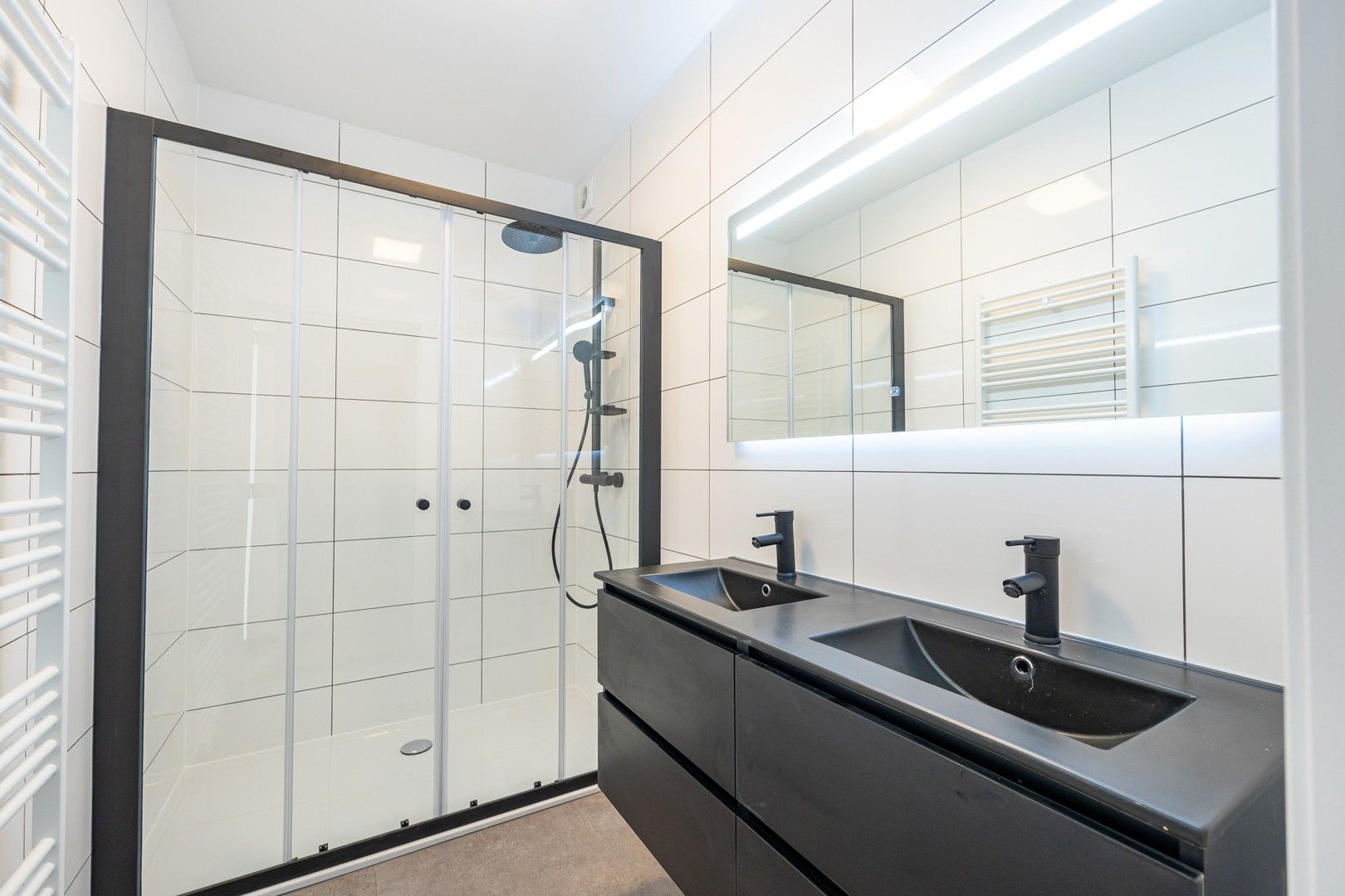 GERENOVEERDE OPBRENGSTEIGENDOM foto 6