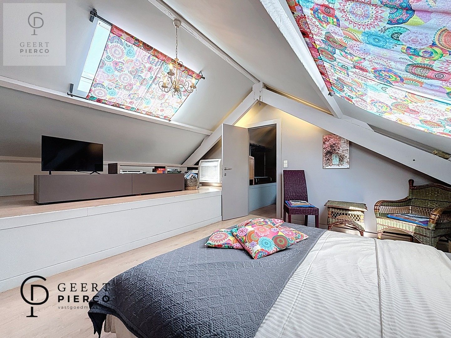 Karaktervolle woning in het groen foto 31