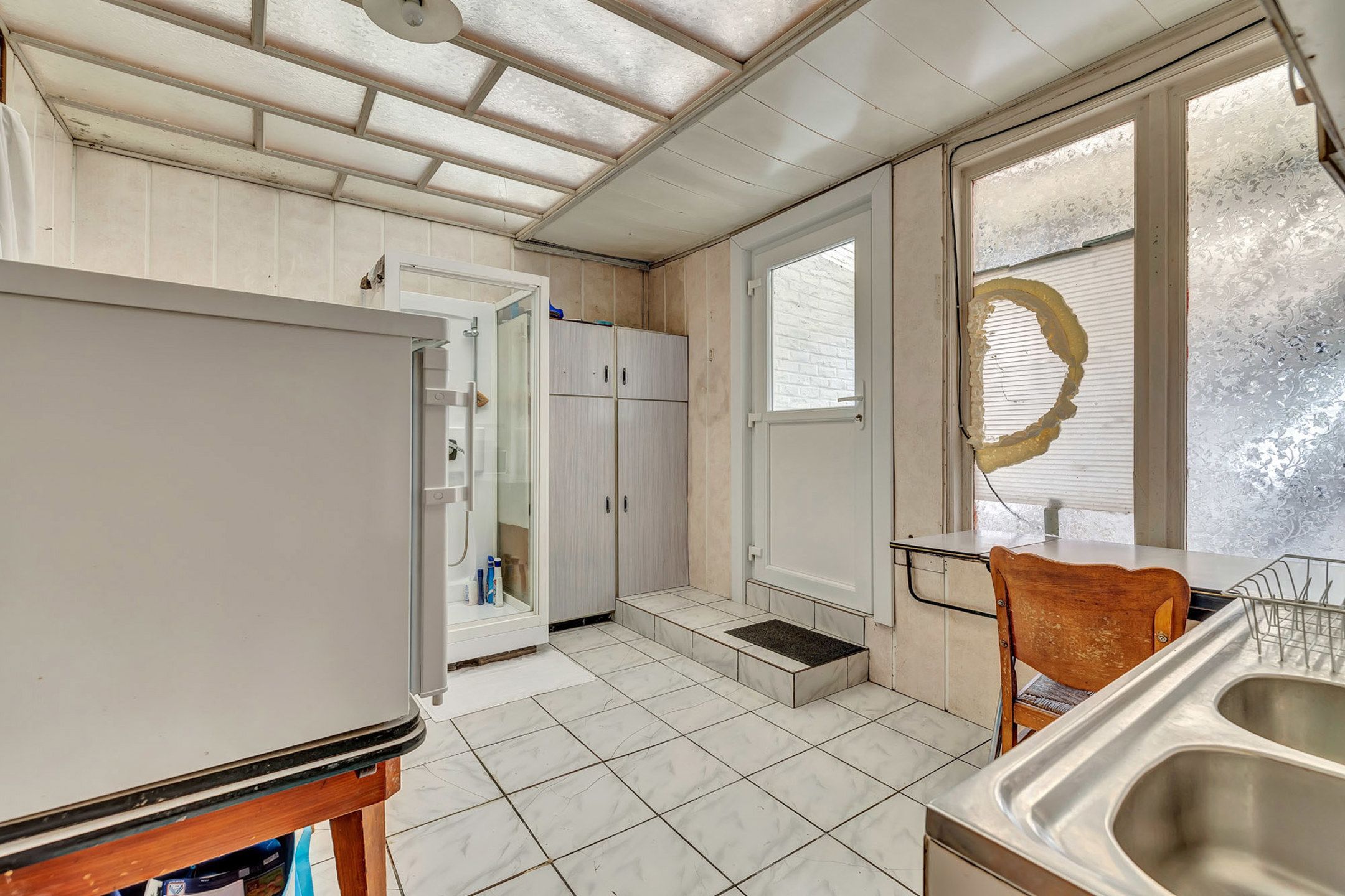 Ruime woning met twee entiteiten en ruime garage foto 5