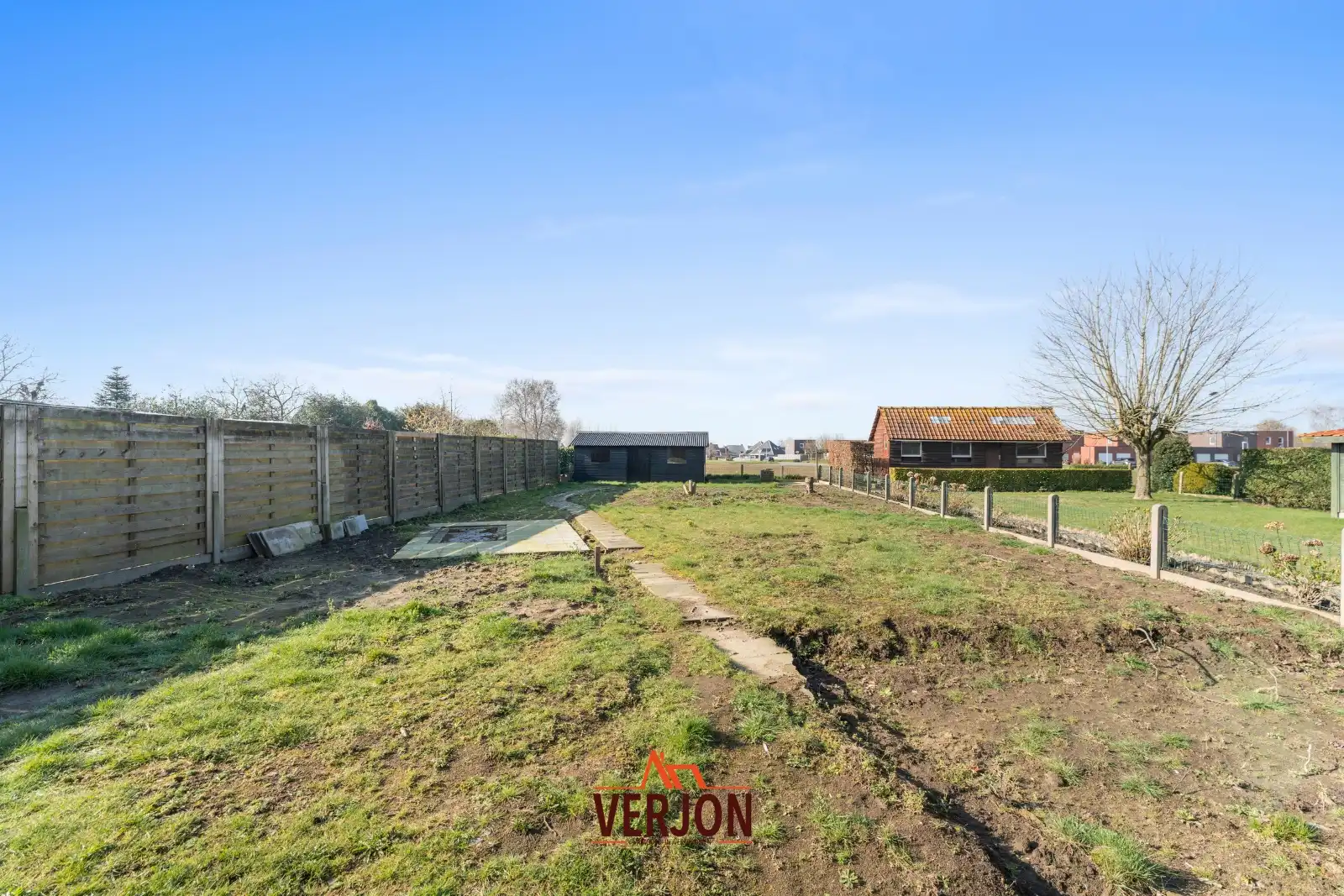 Ruime en naar eigen smaak af te werken woning! foto 17