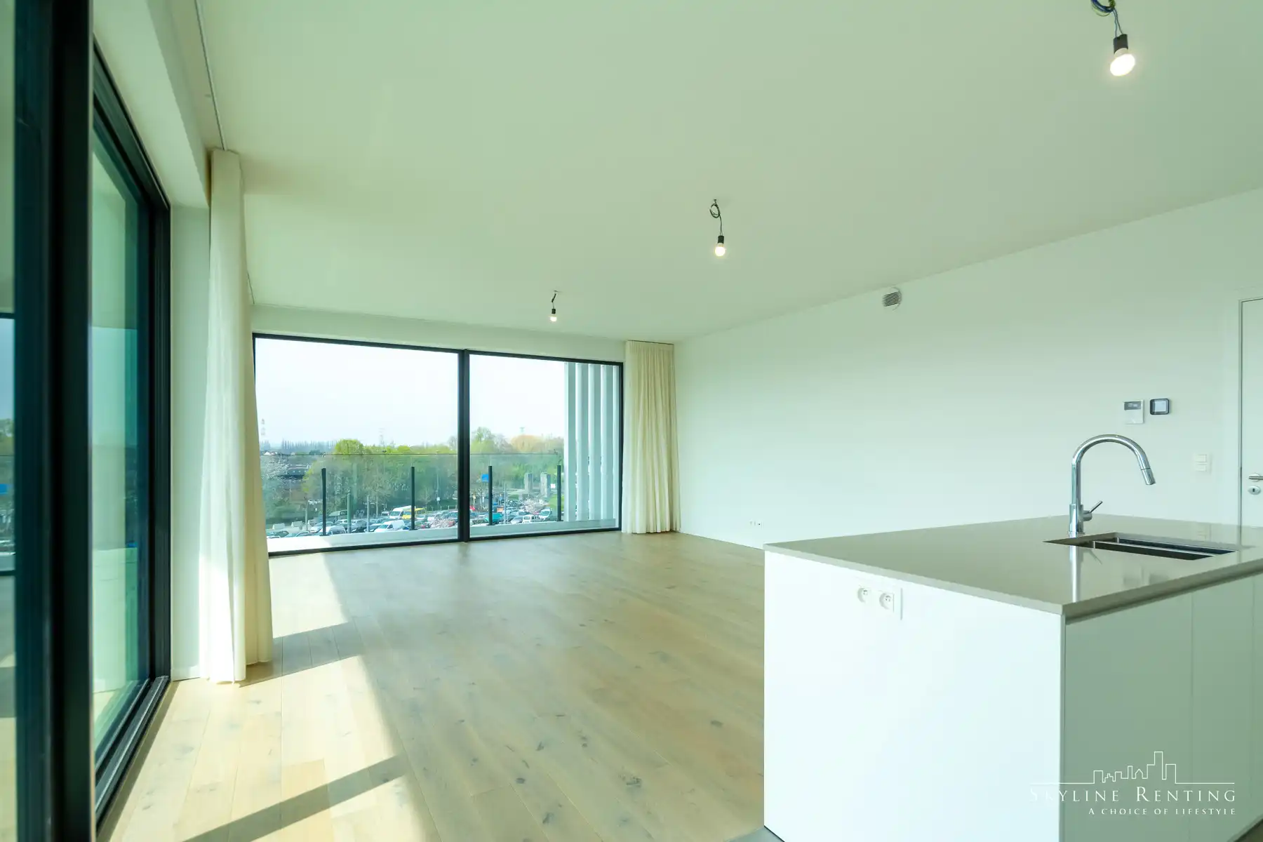 Prachtig 3 slaapkamer appartement met groot TERRAS foto 4