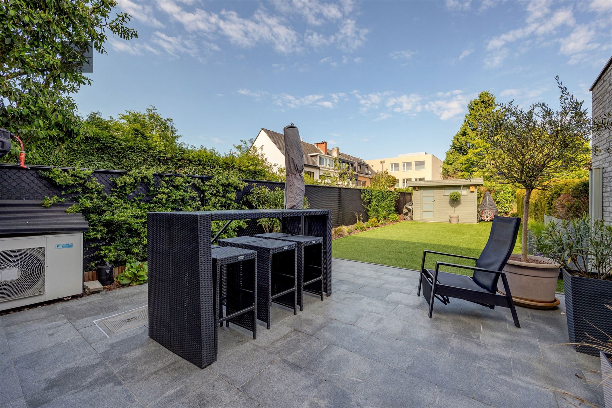 Instapklare woning met zonnepanelen op TOP locatie foto 5