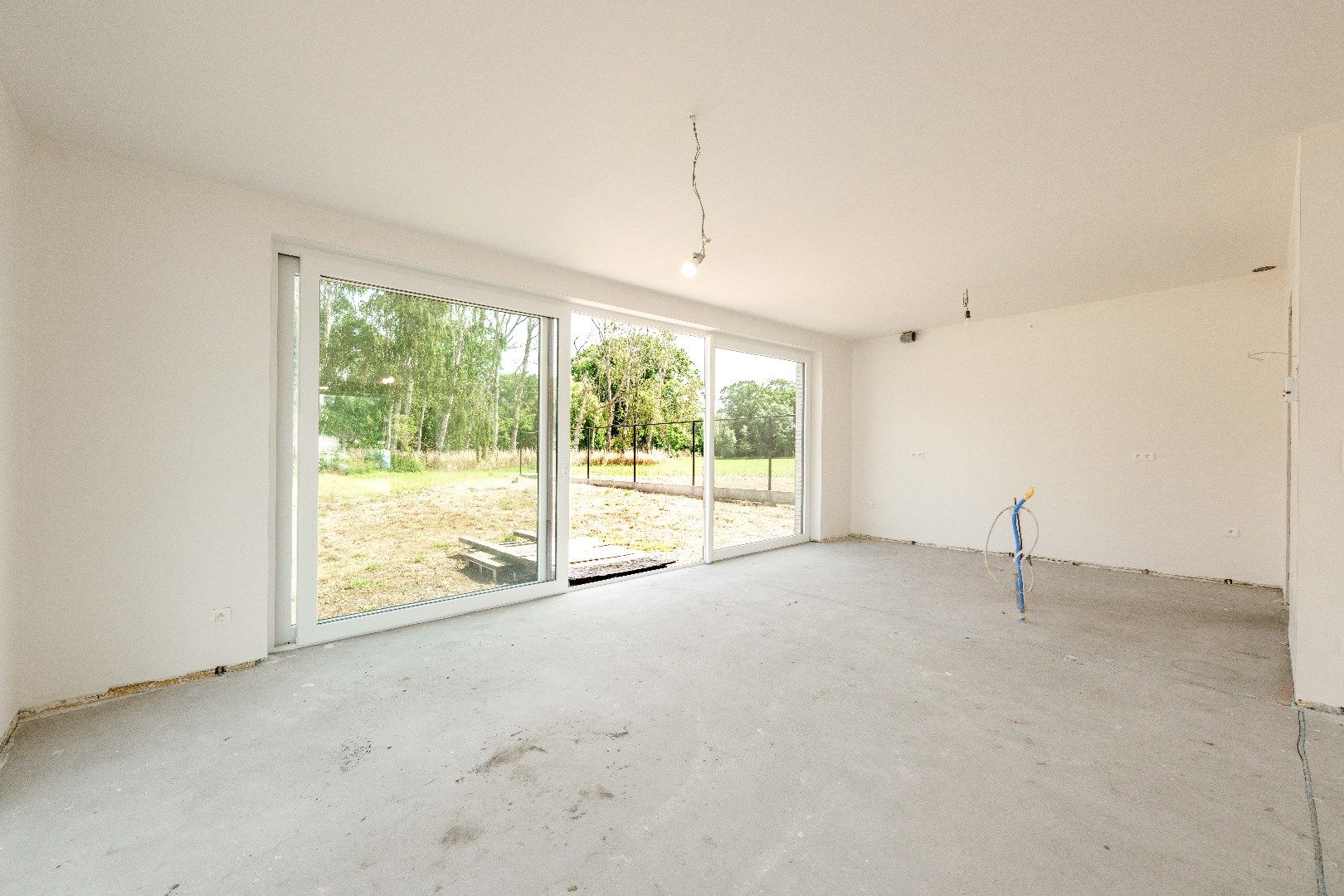 PRACHTIGE MODERNE WONING MET TUIN | GARAGE EN BIJGEBOUW (24 m²) foto 7
