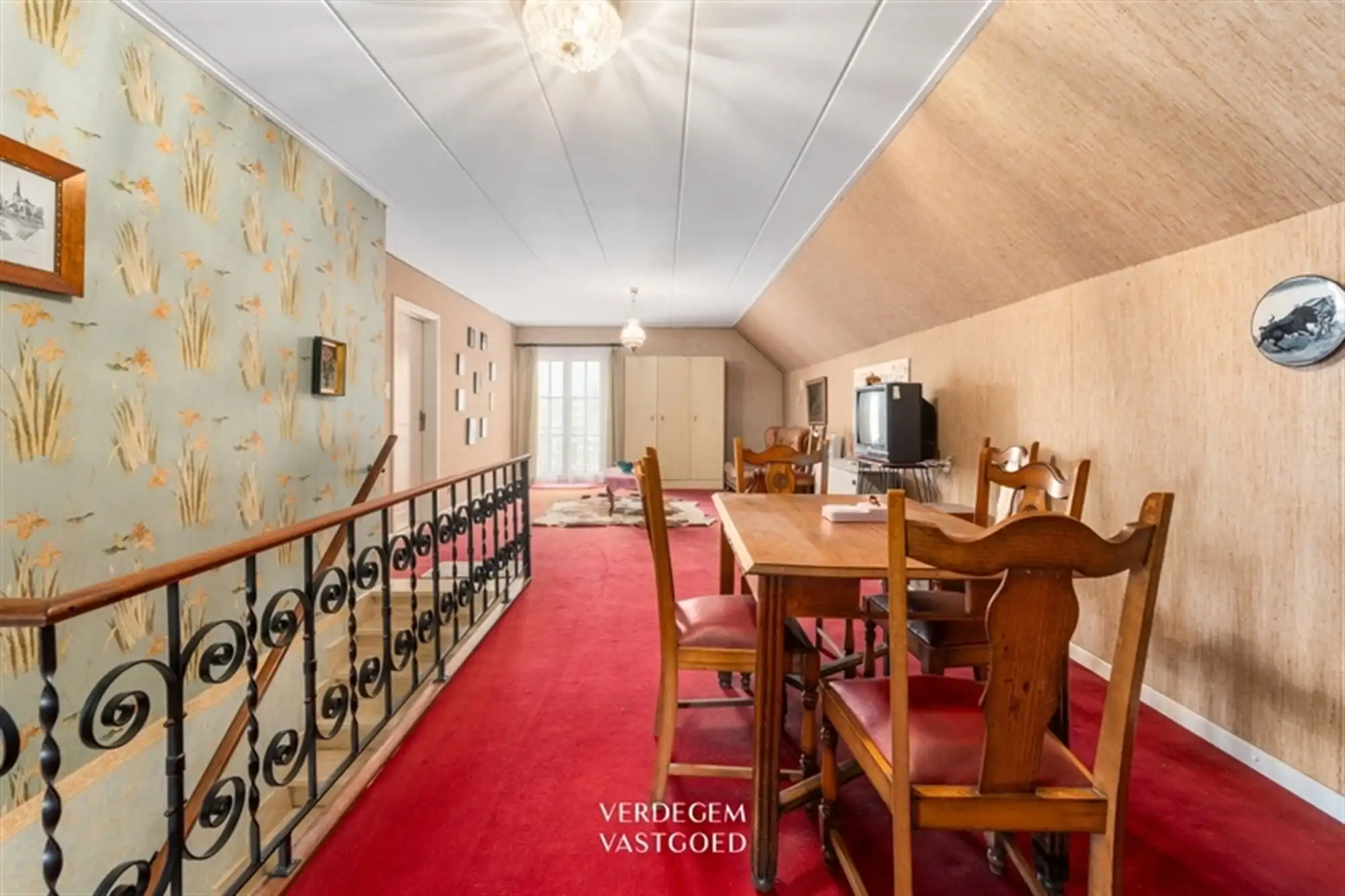 Tijdloze villa met 5+ slaapkamers en tuin, volledig onderkelderd foto 20