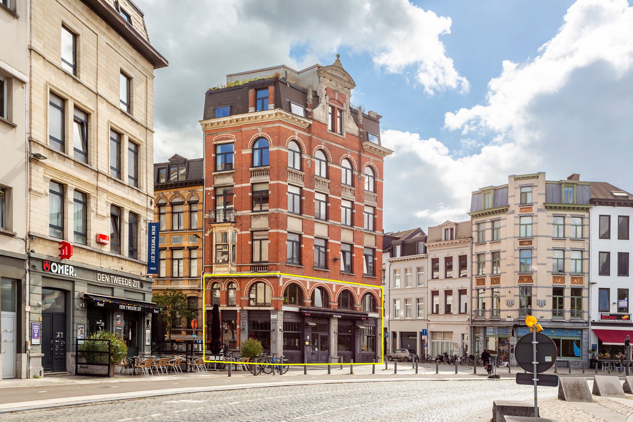 commerciële ruimte ca 200 m² met zicht op Vlinderpaleis foto 8