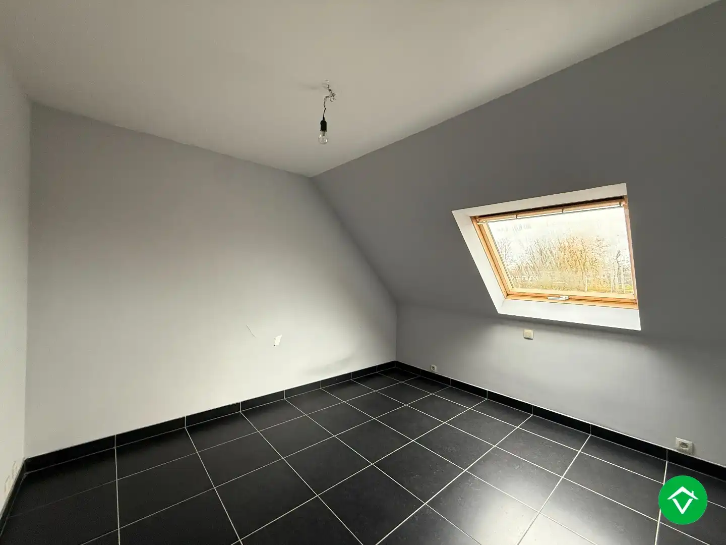 Duplexappartement met twee slaapkamers, zonneterras en parking te Moorslede  foto 14