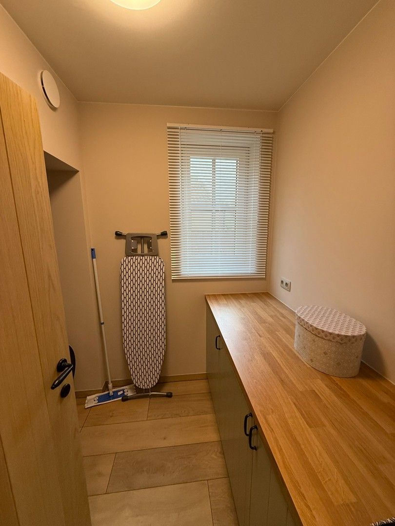 Prachtig instapklare woning met 3 slaapkamers en grote tuin te Leopoldsburg. foto 11