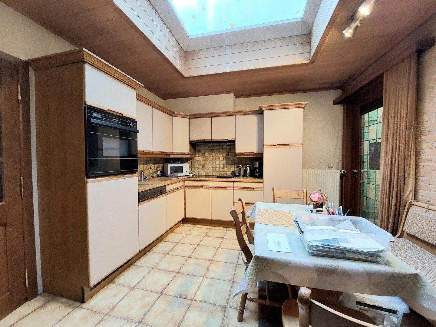 Ruime woning nabij de Smedenpoort foto 2