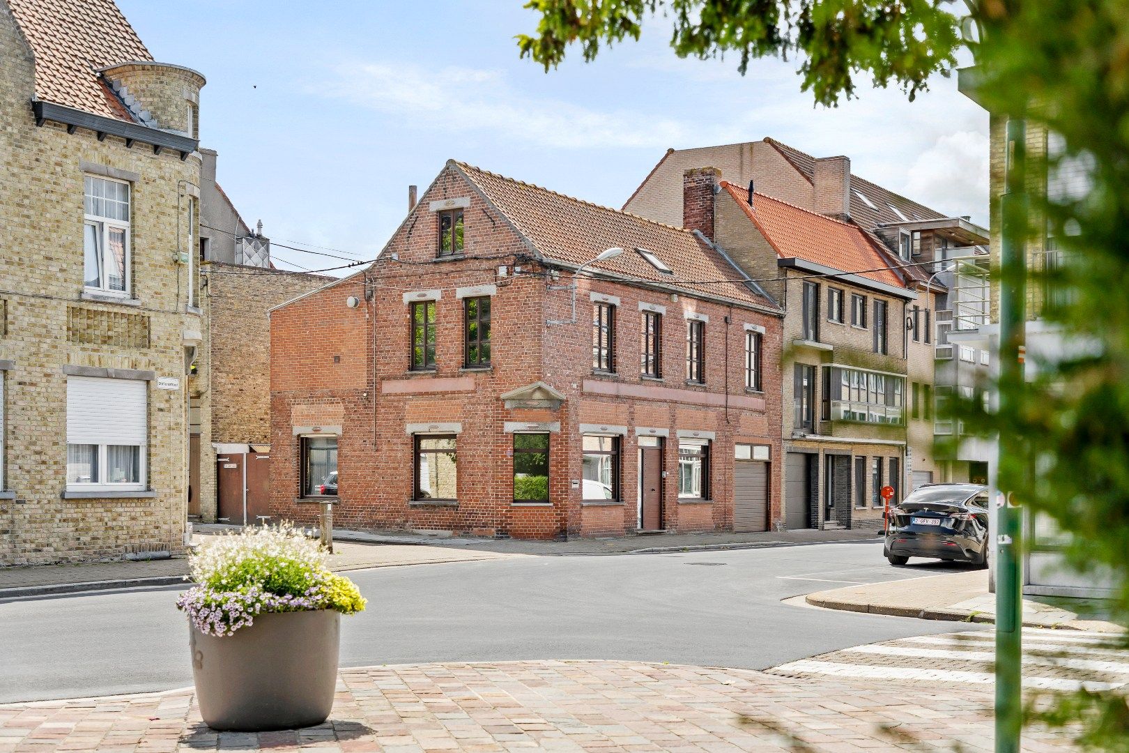 ()=>{if(producerUpdateValueVersion(node),producerAccessed(node),node.value===ERRORED)throw node.error;return node.value} Stationsstraat 23 - - 8600 Diksmuide