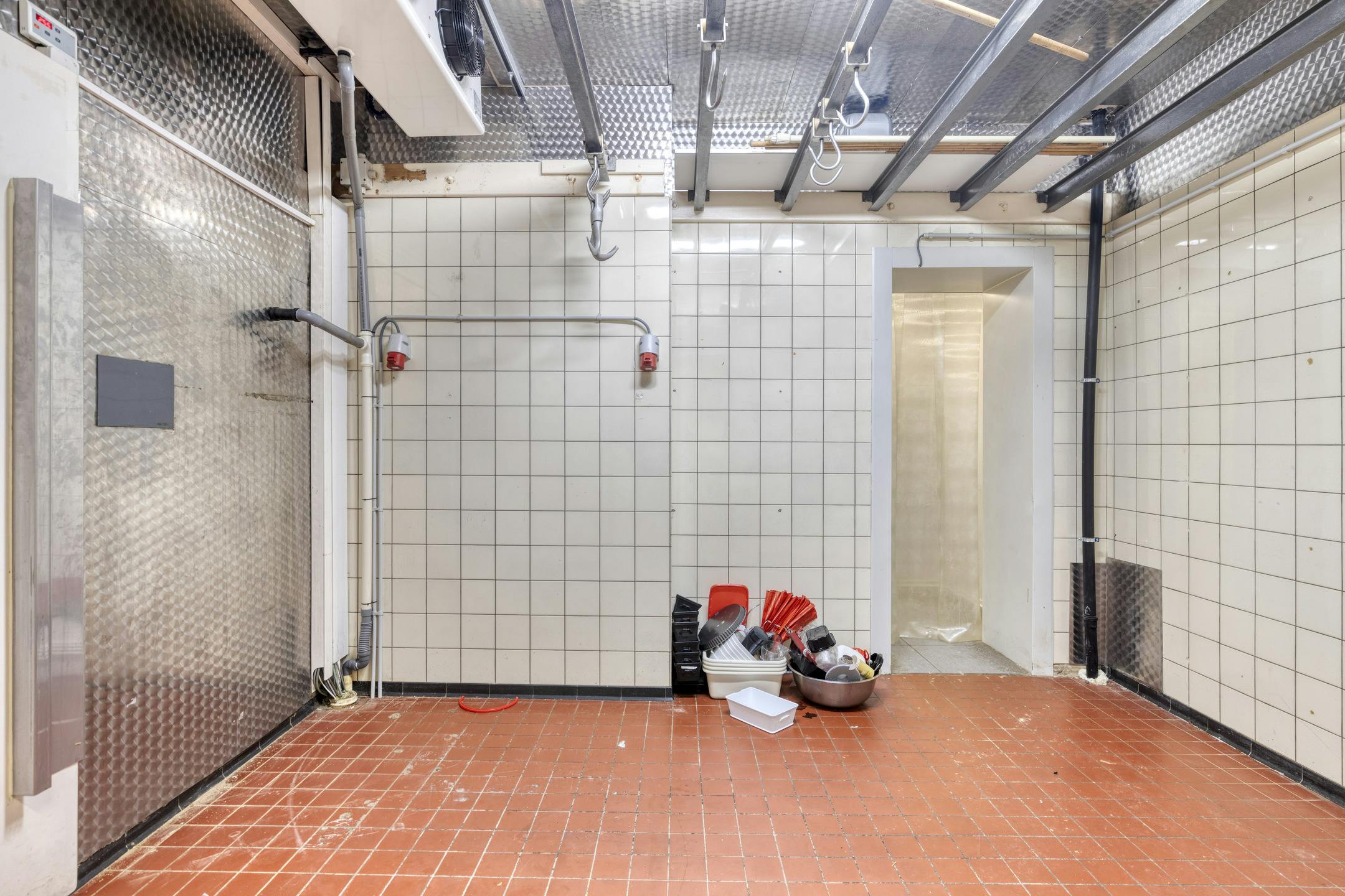 Handelspand van ca. 147 m² te koop in centrum Mortsel  foto 11