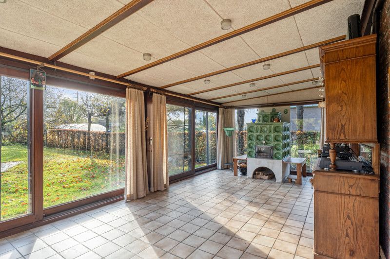 Statige villa op een perceel van 42are 70ca foto 32