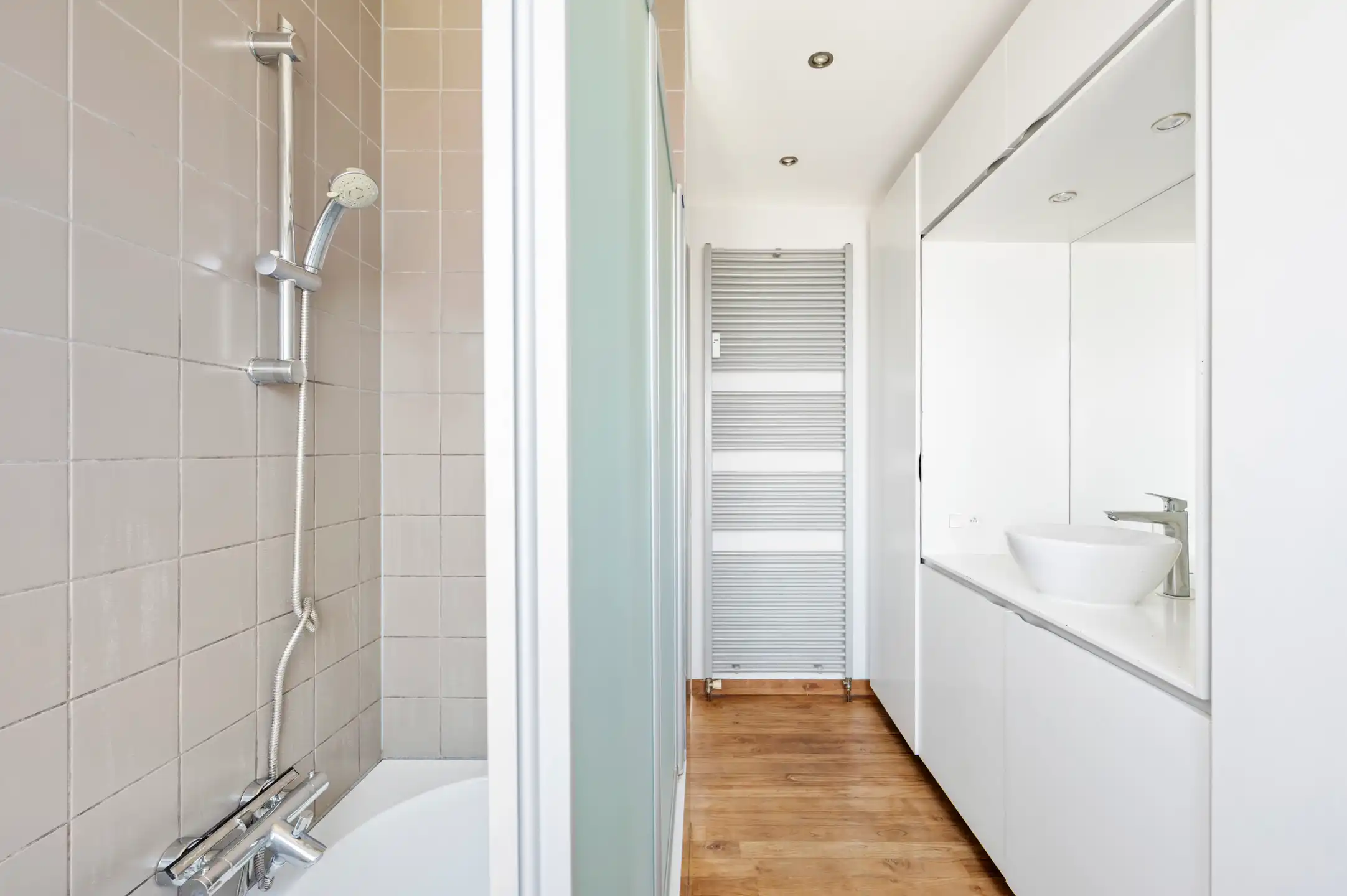 Lichtrijk penthouse met terras in Antwerpen foto 13