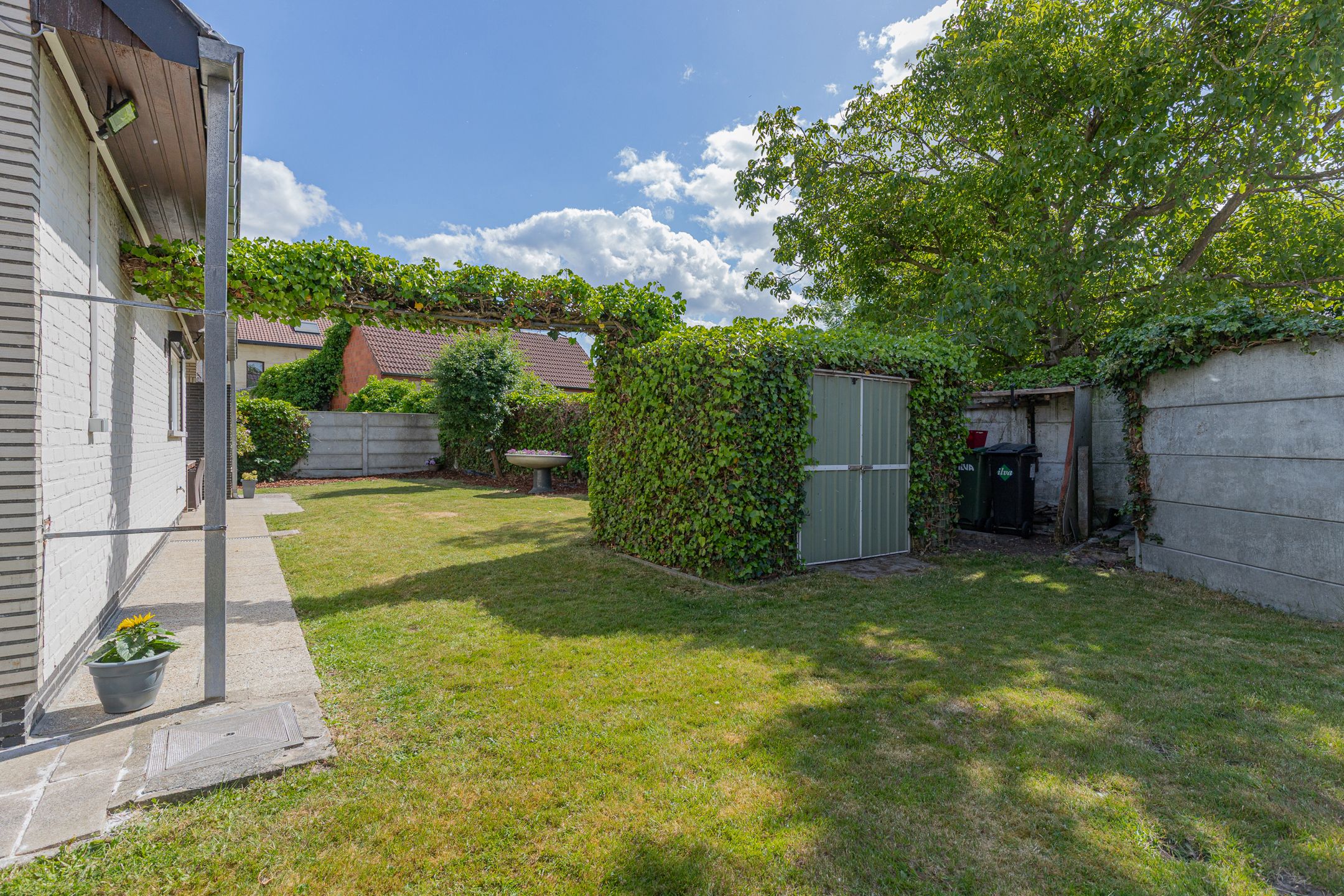 GEZINSWONING MET 4 SLAAPKAMERS EN TUIN foto 27